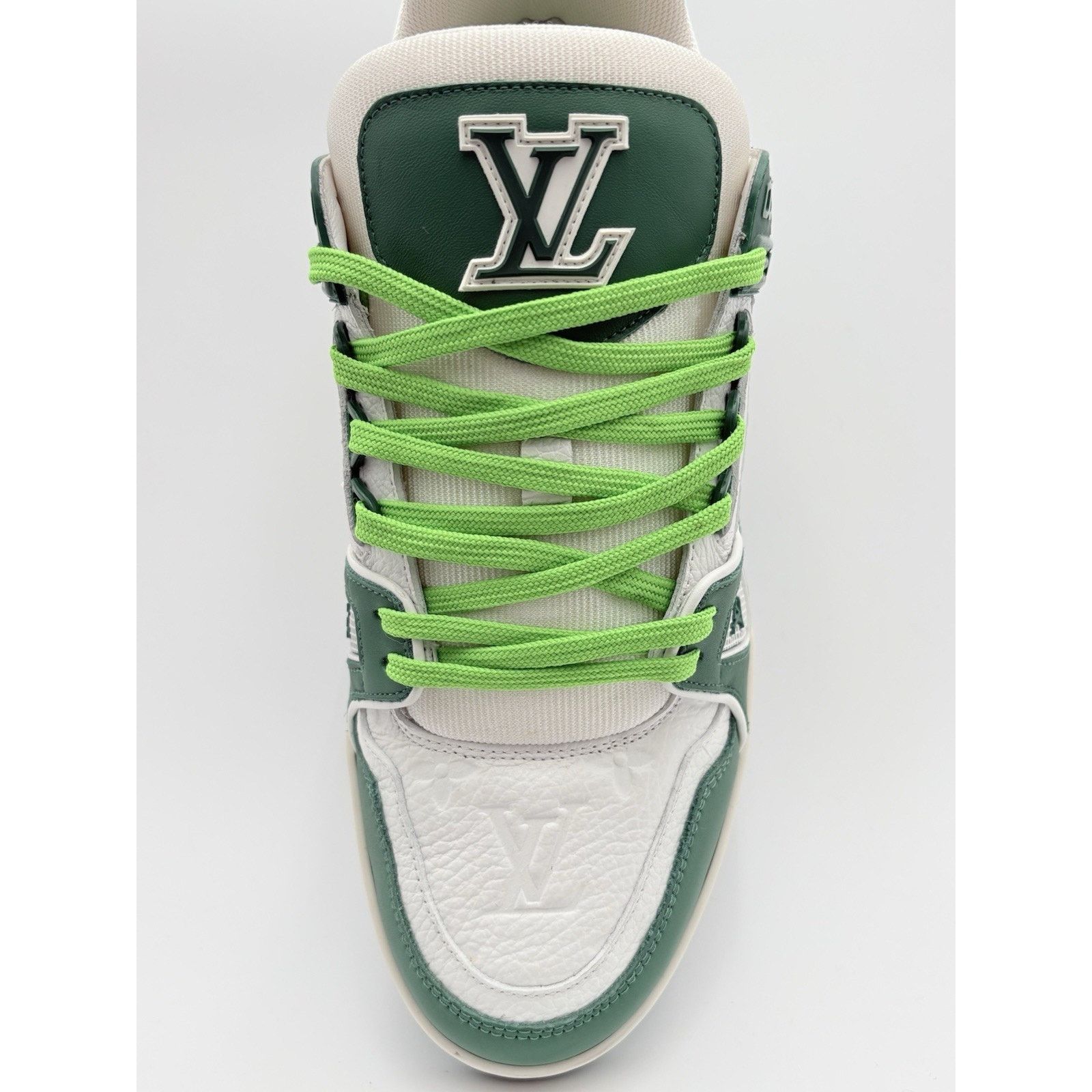 Louis Vuitton (8-8.5 US) Louis Vuitton LV Trainer ' Green ' | EXCELLENT! Size US 8 / EU 41 - 11 Thumbnail