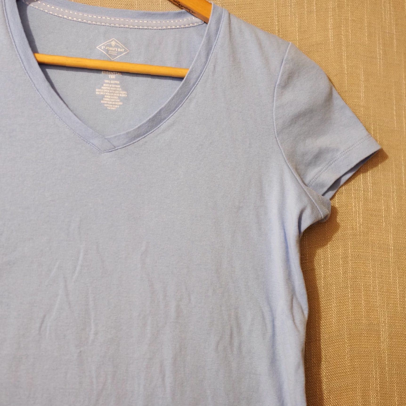 Vintage St. John's Bay Essential Tee Blue V-Neck 100% Cotton Women's S Shirt Size S / US 4 / IT 40 - 3 Thumbnail