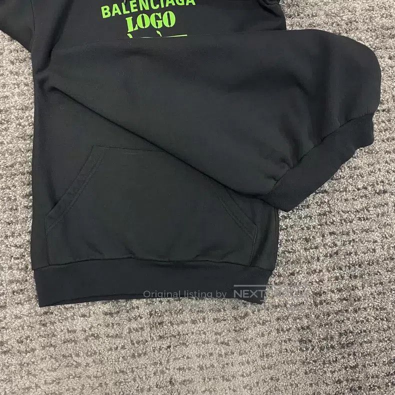 Balenciaga Balenciaga Fake Two-Piece Hood Size US S / EU 44-46 / 1 - 5 Thumbnail