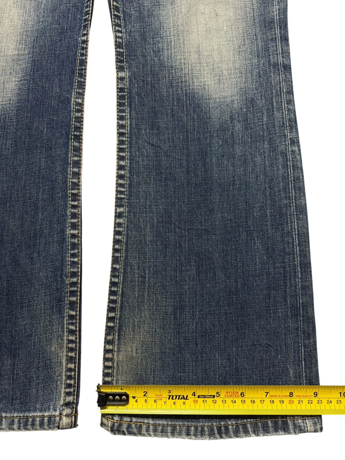 Levi's Vintage 90s Levis 507 Faded Wash Distressed Wide Leg Bootcut Size US 32 / EU 48 - 14 Thumbnail