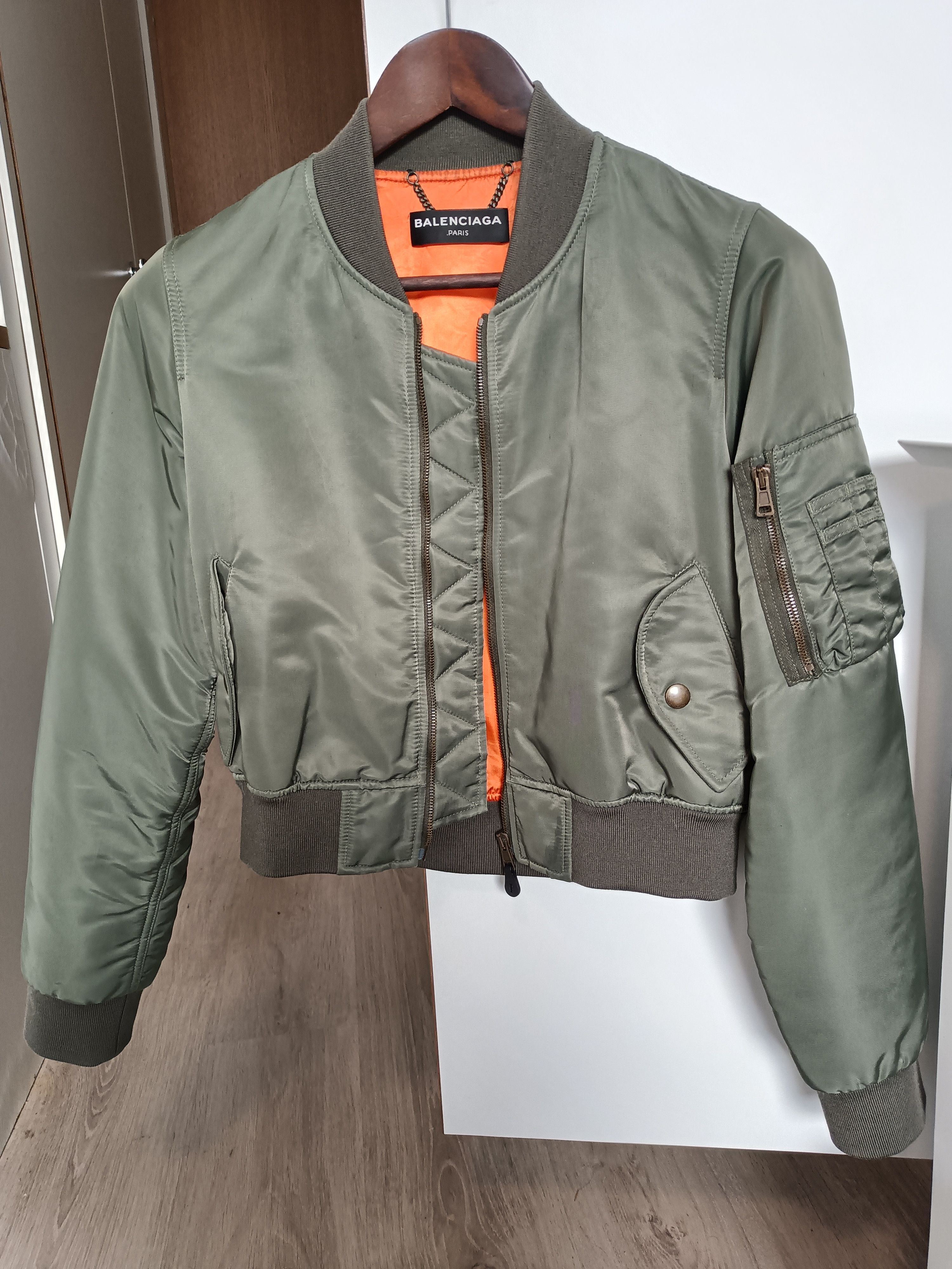 Balenciaga Balenciaga SS17 Cropped Bomber Size US M / EU 48-50 / 2 - 4 Thumbnail