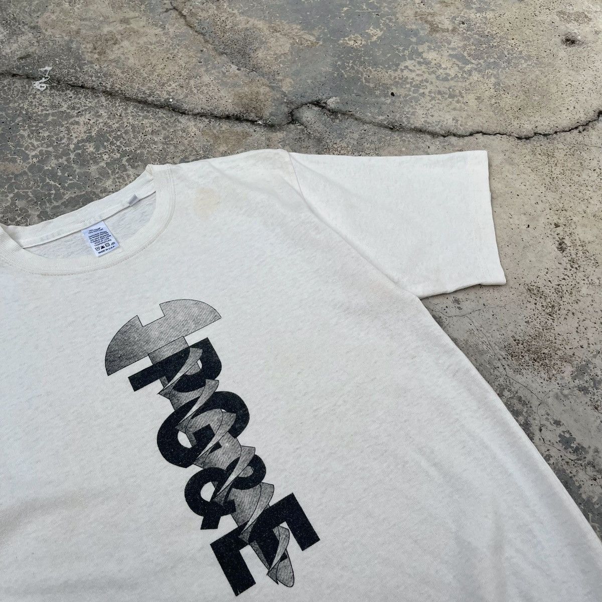 Vintage Vintage PG&E Hemp Cannabis Fabric Nice Graphic Design Tee Size US M / EU 48-50 / 2 - 2 Thumbnail