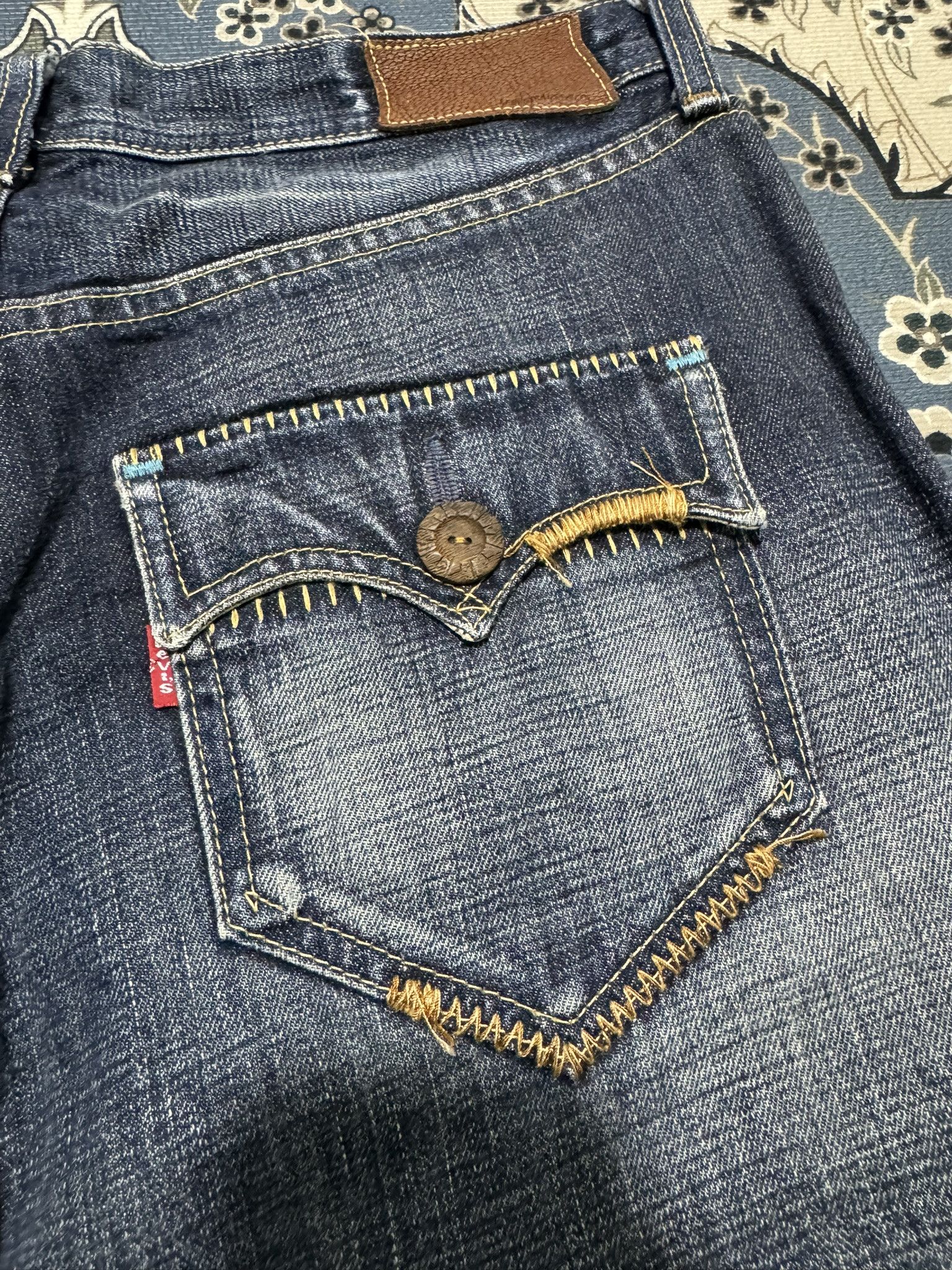 Japanese Brand × Levi's Levi's Distressed Denim Style Rain stone Selvadge Jeans Size US 30 / EU 46 - 9 Thumbnail