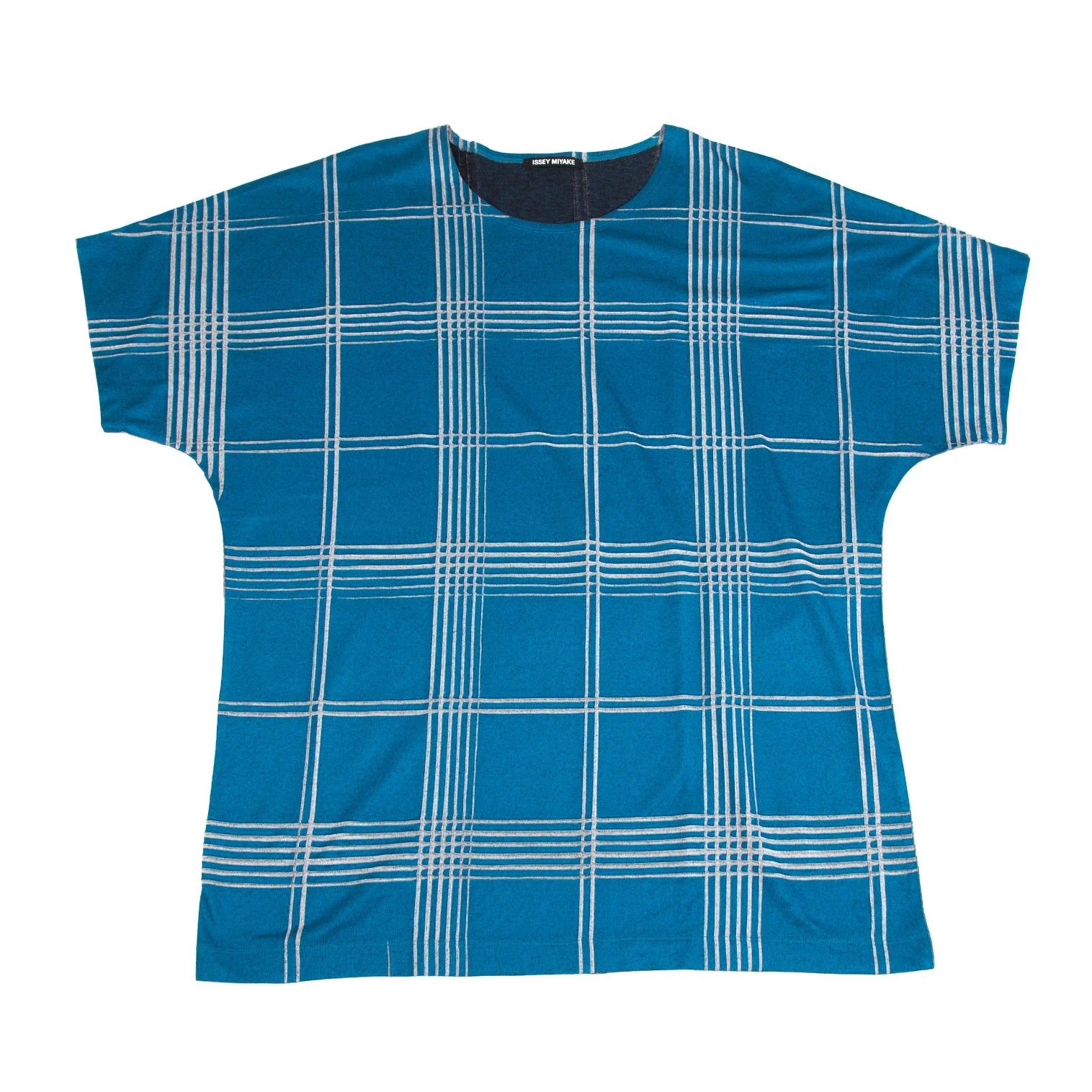 Issey Miyake Check Pleats T-Shirt in Blue Size 4 Size US XL / EU 56 / 4 - 1 Thumbnail