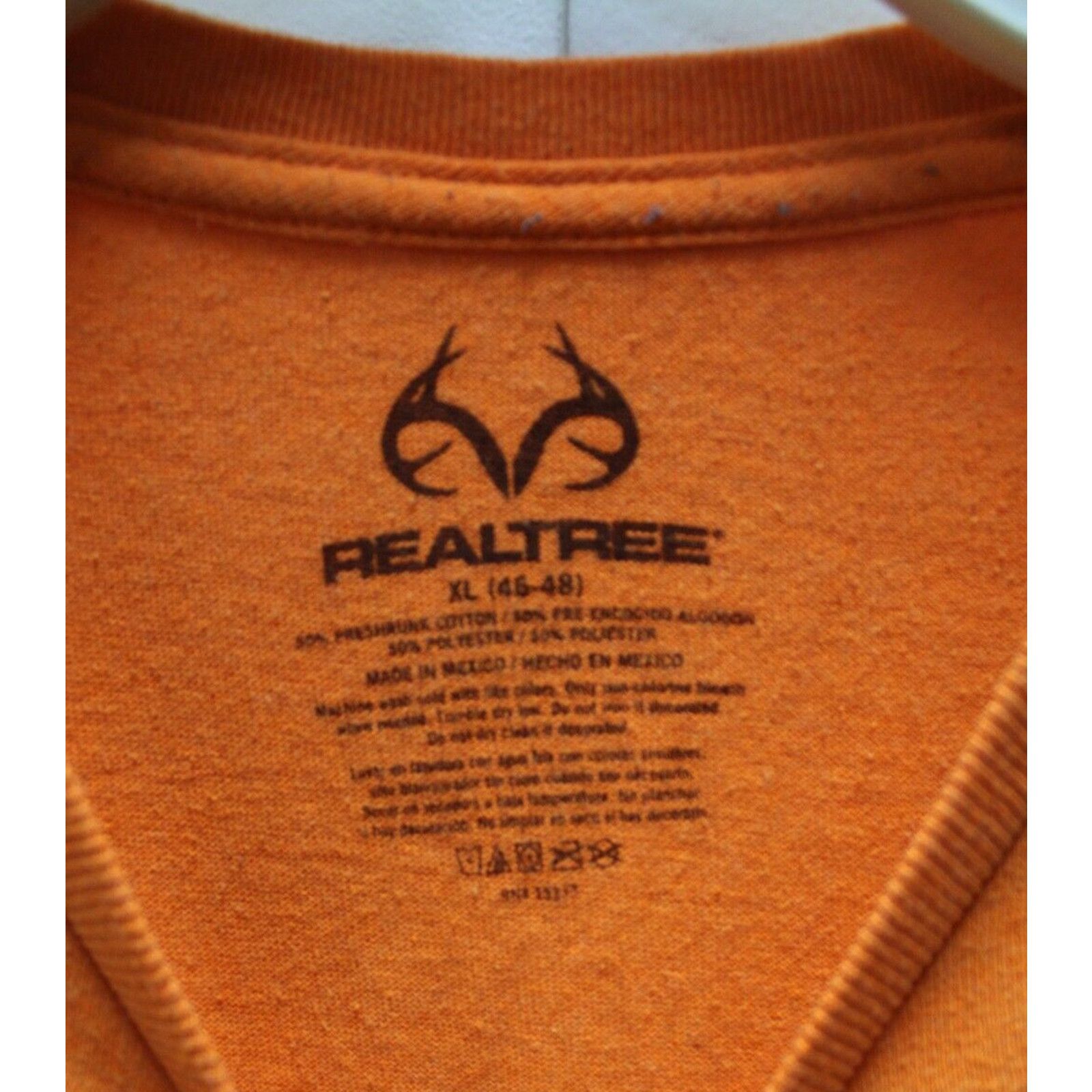 Realtree Realtree Fishing Men's T-Shirt Orange Graphic XL 50% Cotton Size US XL / EU 56 / 4 - 4 Thumbnail