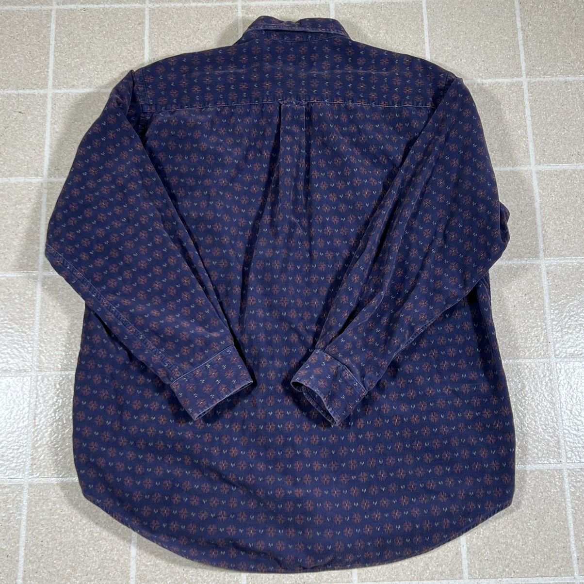 Nautica Vintage Nautica Corduroy Shirt Large Men’s Button Up Preppy Size US L / EU 52-54 / 3 - 2 Thumbnail
