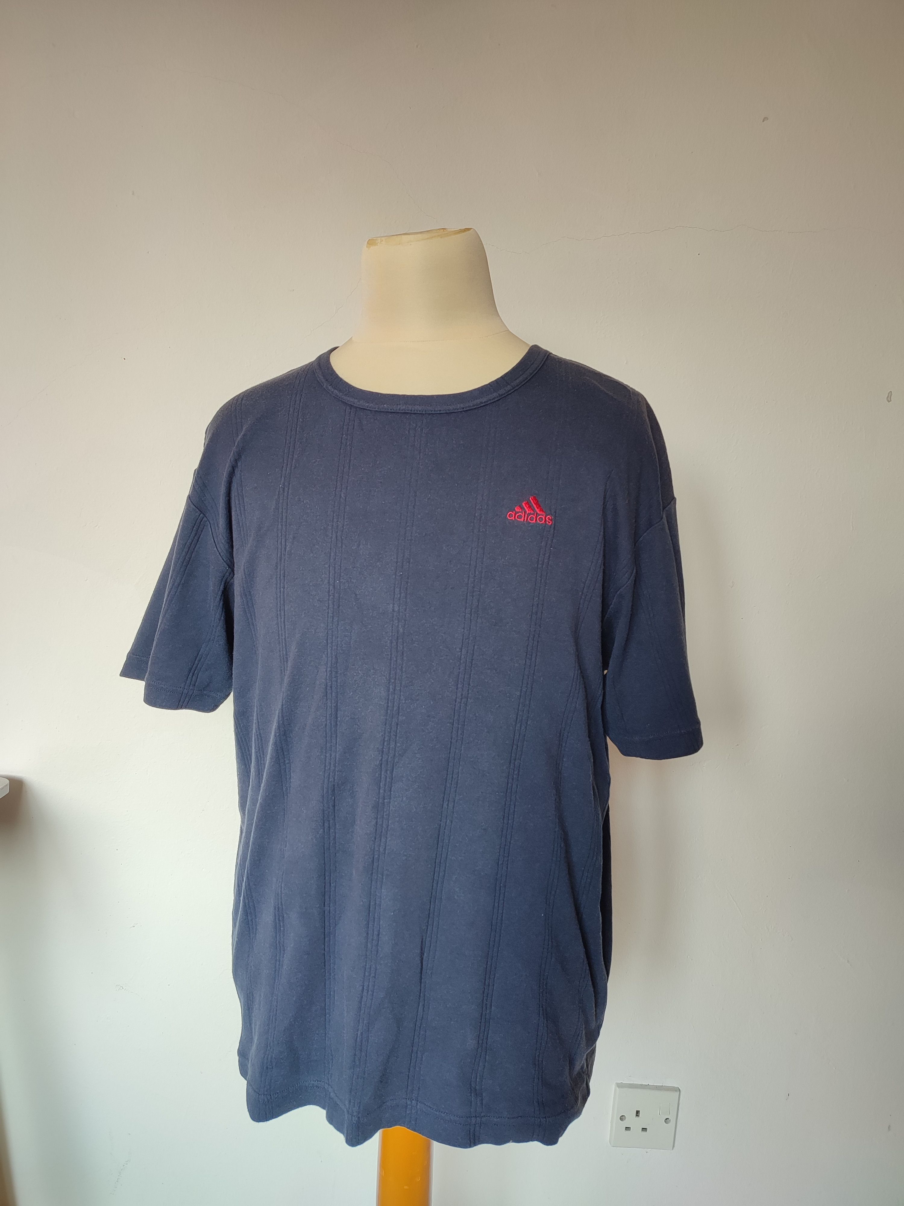 Adidas Adidas Embroidery Vintage Tees Size US L / EU 52-54 / 3 - 2 Thumbnail