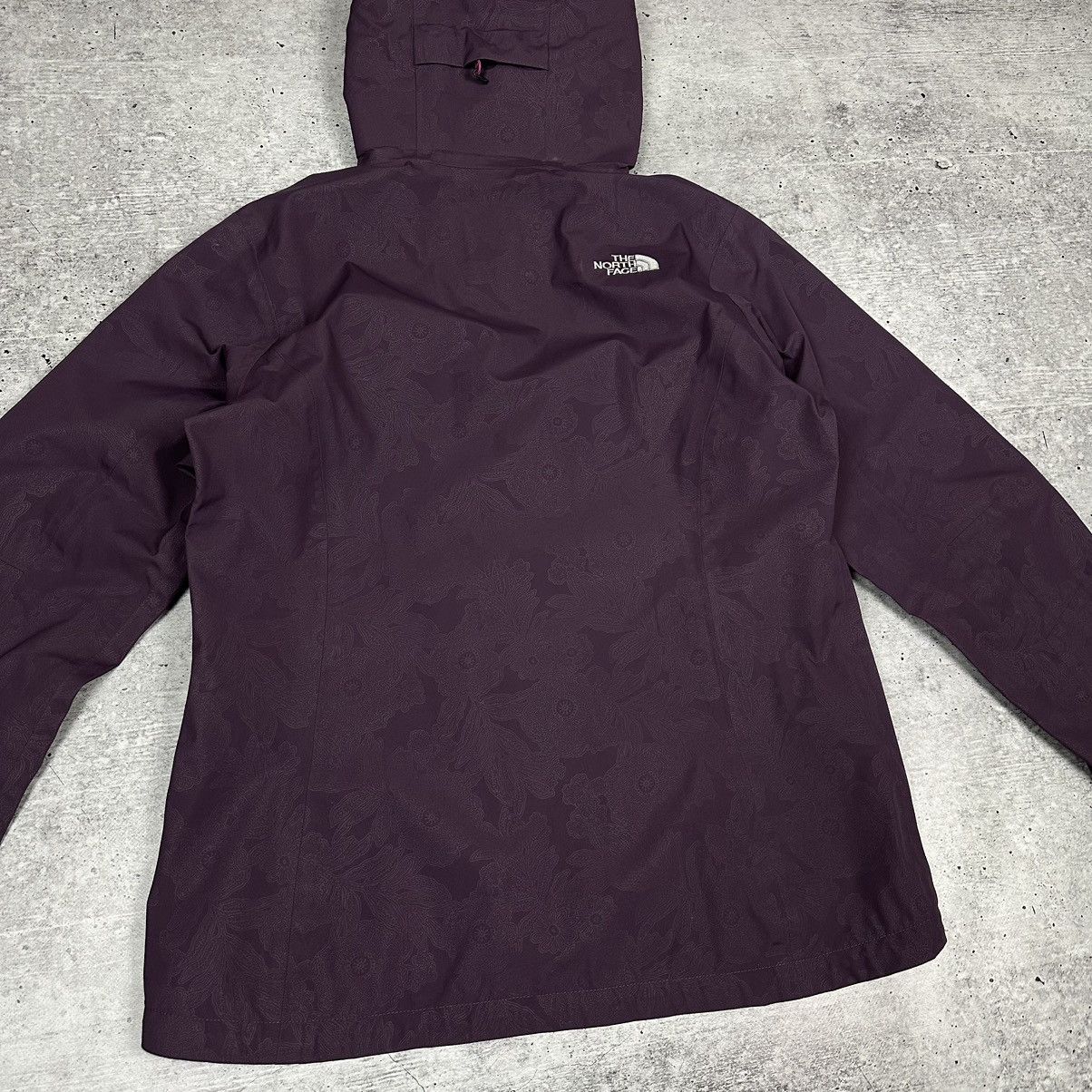 The North Face The North Face HyVent Zip Jacket Printed Flower Windstopper Size L / US 10 / IT 46 - 10 Thumbnail