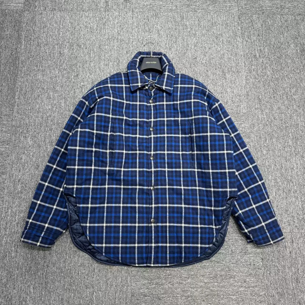 Balenciaga Balenciaga blue plaid cotton jacket Size US M / EU 48-50 / 2 - 1 Thumbnail