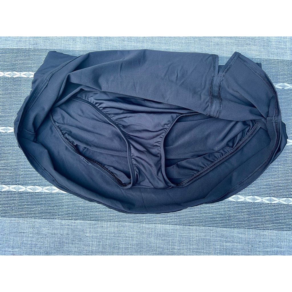 Lands' End Lands' End Bathing Suit Skirt Bottom Black Size Sz 12 Size ONE SIZE - 4 Thumbnail