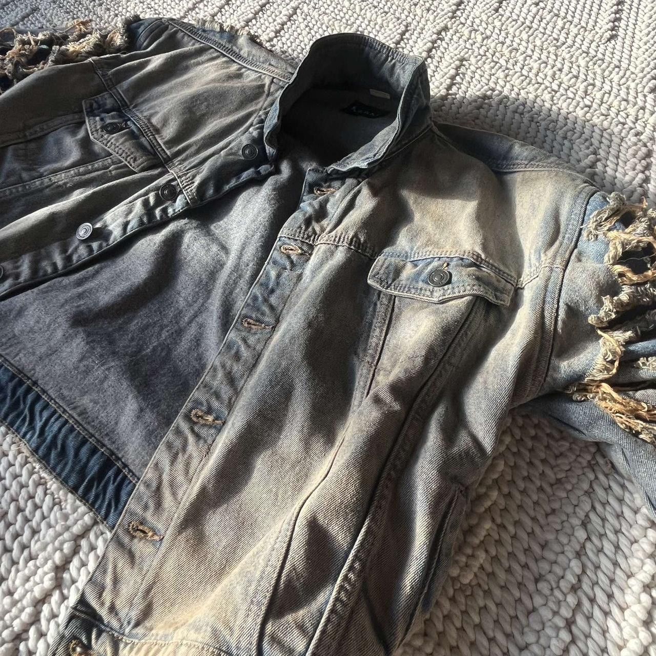 Vintage Cropped Distressed Bomber Washed Jean Jacket Size US M / EU 48-50 / 2 - 4 Thumbnail