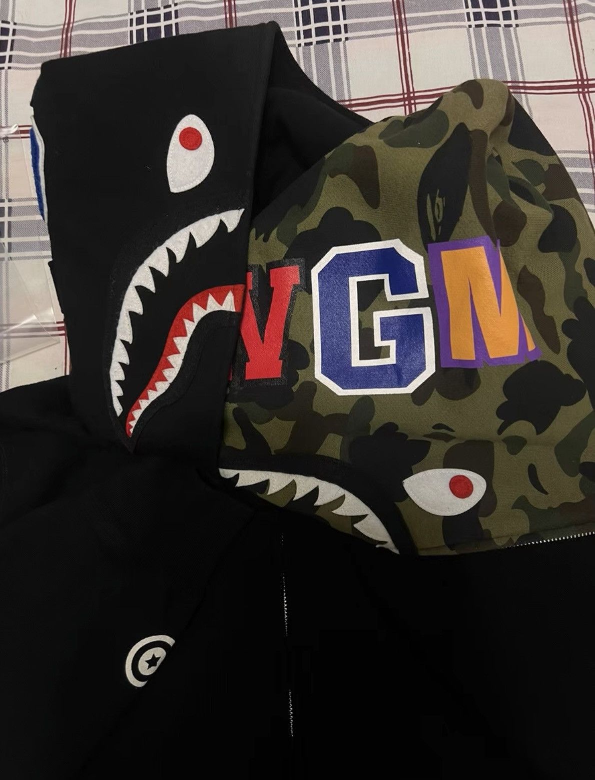Bape BAPE OG NIGO Era, Plush Shark Jacket Size US XXL / EU 58 / 5 - 2 Thumbnail