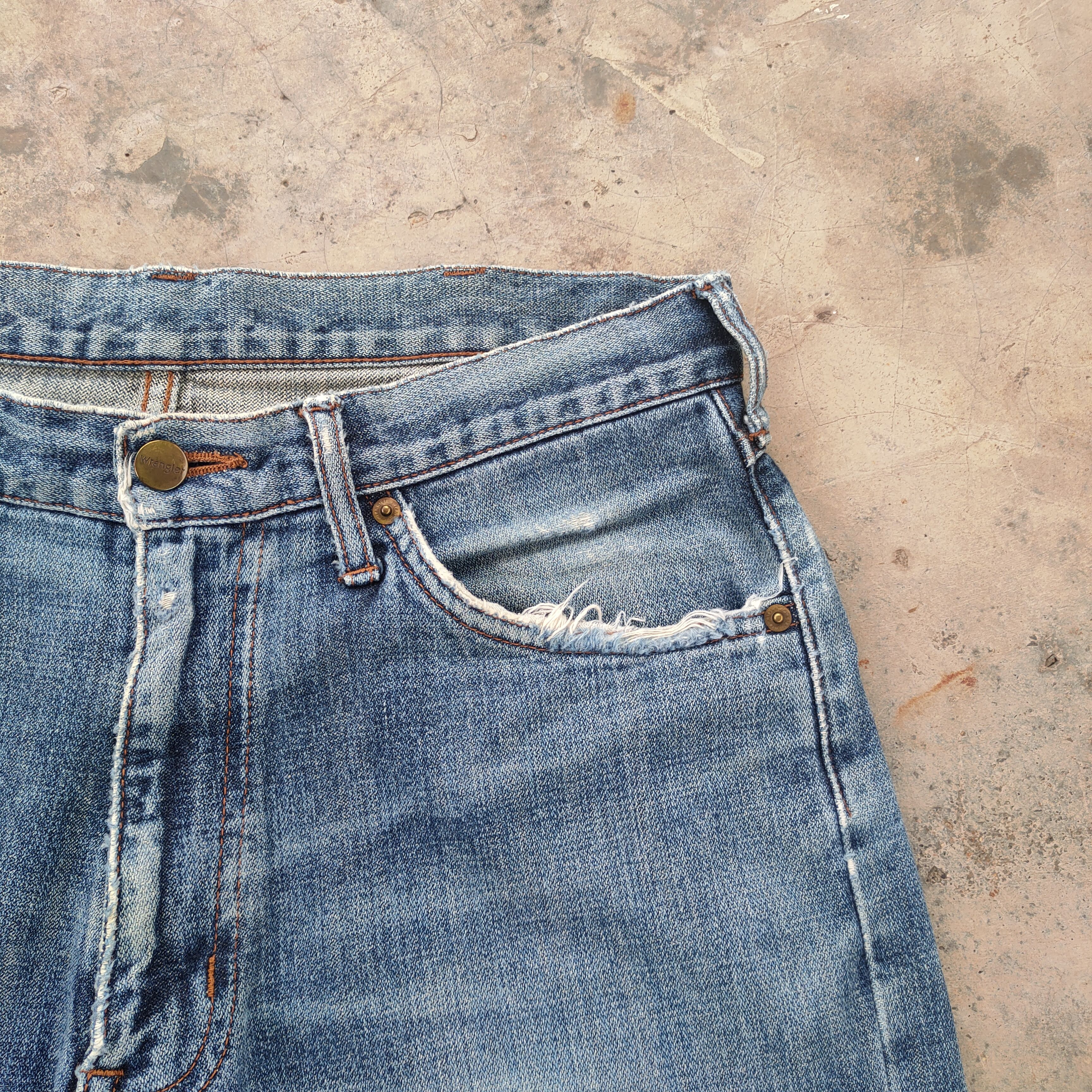 Wrangler VINTAGE WRANGLER FADED RIPPED JEANS DENIM PANTS Size US 32 / EU 48 - 7 Thumbnail
