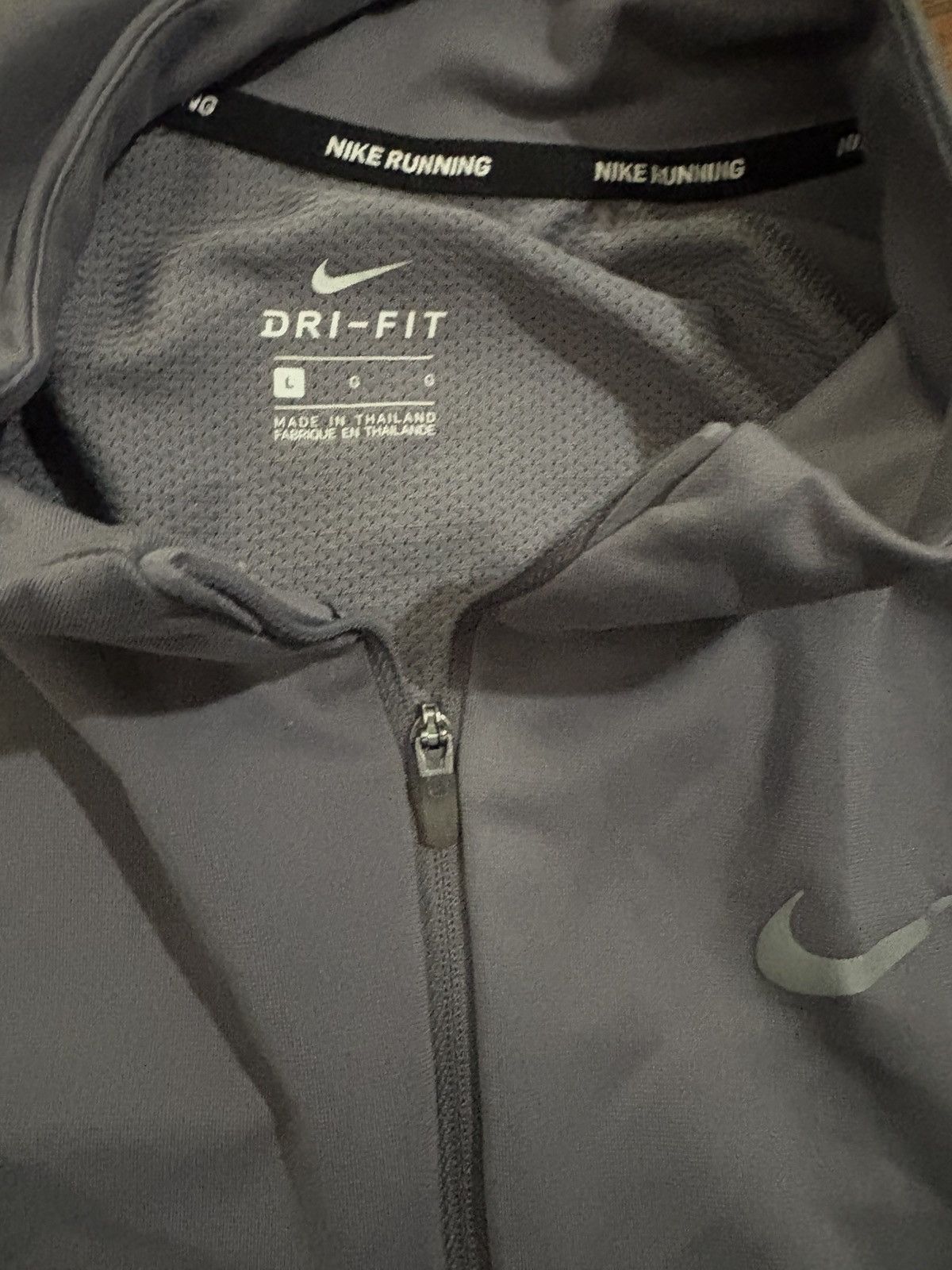 Nike Nike Running dryfit pullover jacket Size US L / EU 52-54 / 3 - 2 Thumbnail