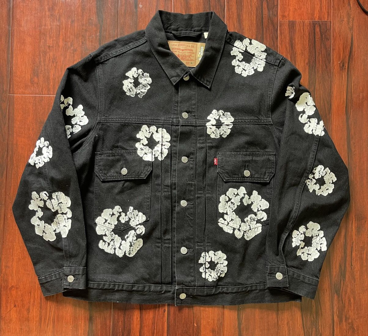 DENIM TEARS × Levi's Denim Tears x Levis Type 2 Wreath Black Denim Trucker Jacket Size US XL / EU 56 / 4 - 1 Thumbnail