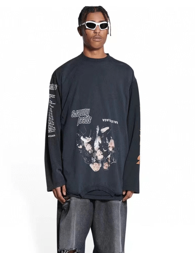 Balenciaga o1bcso1str1124 Upside Down Long Sleeve T- Shirt Oversized Size US M / EU 48-50 / 2 - 6 Thumbnail