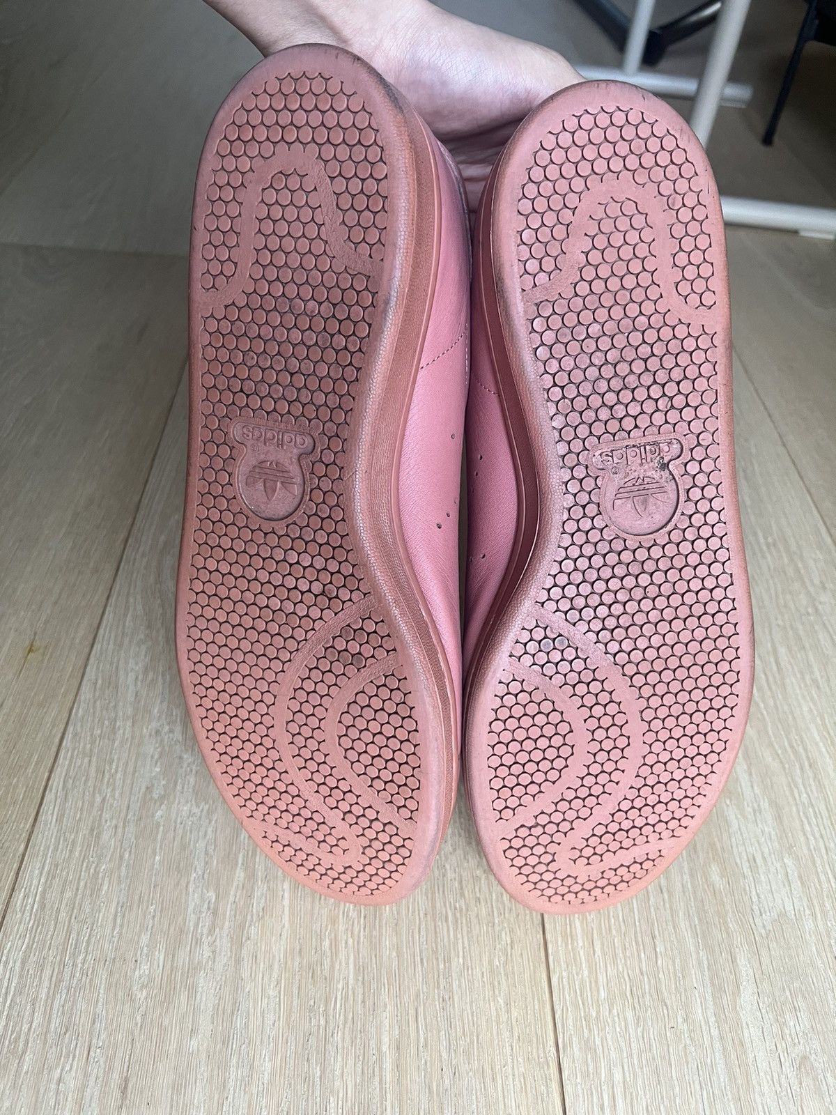 Adidas × Raf Simons Ash Pink Raf Simons Stan Smith Size US 12 / EU 45 - 5 Thumbnail