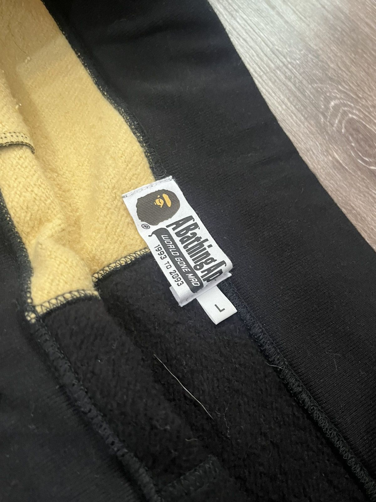 Bape NYC Liberty Bape Head Jogger Never Worn! Glow in The Dark Size US 32 / EU 48 - 5 Thumbnail