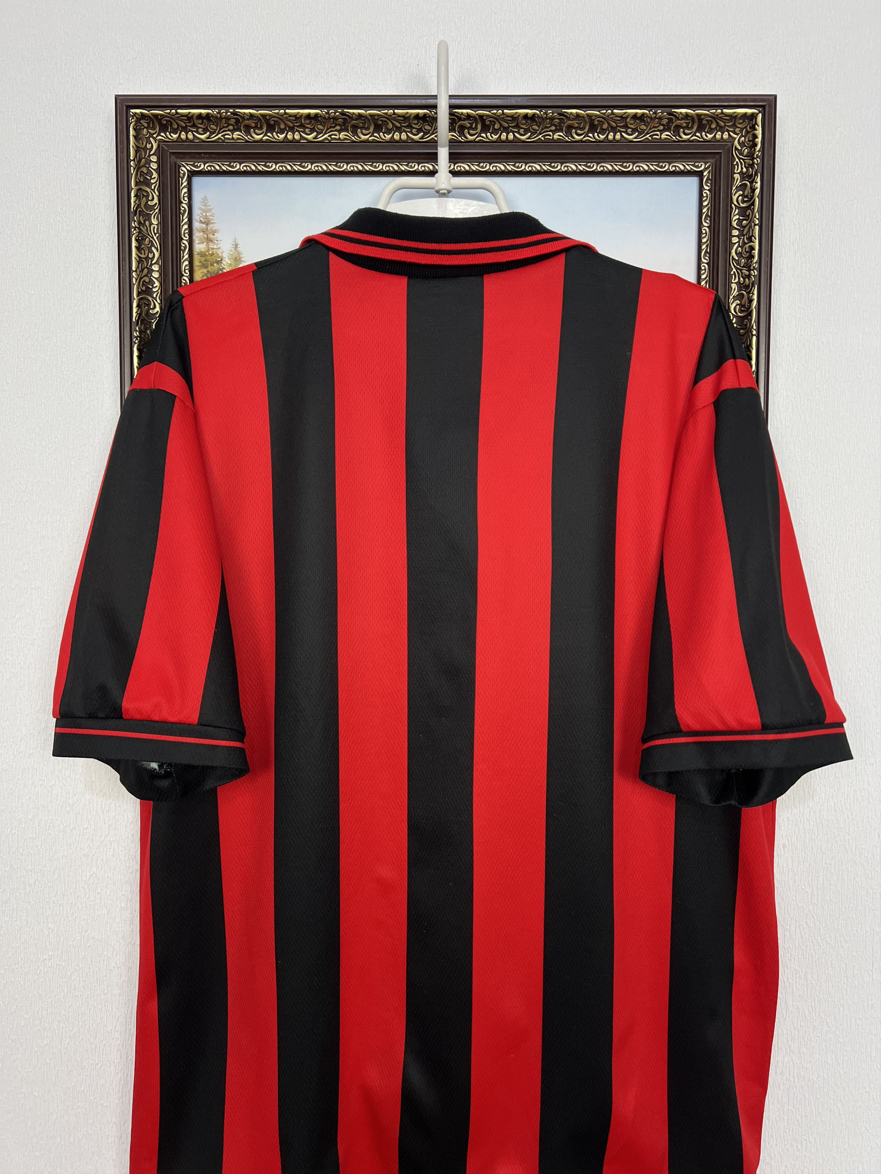 Lotto Sport AC Milan Home football shirt 1994 Soccer Lotto Maglia Mens Size US L / EU 52-54 / 3 - 13 Thumbnail