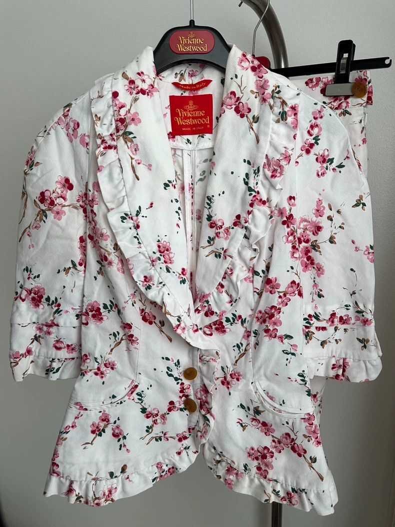 Vivienne Westwood Vivienne Westwood Plum blossom rare flower handle suit jac Size S / US 4 / IT 40 - 1 Thumbnail