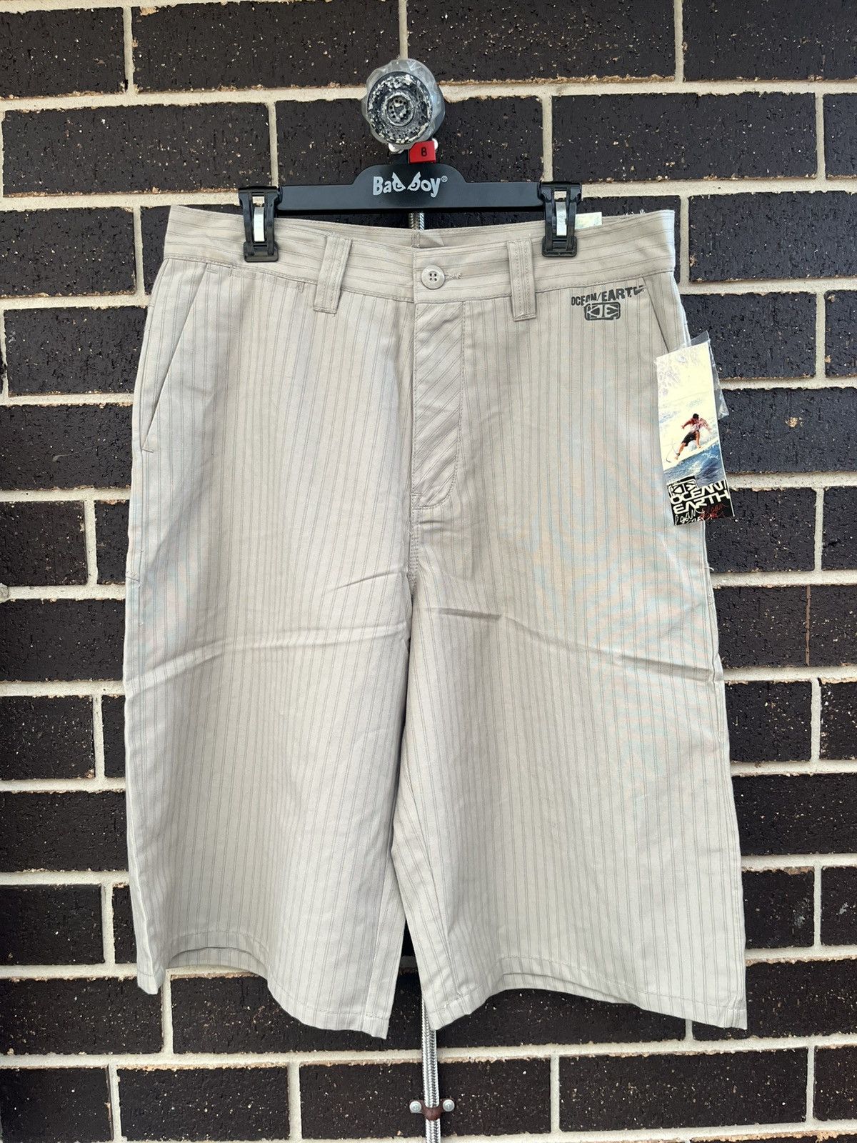 Other Vintage Ocean & Earth Pinstripe Shorts Size US 32 / EU 48 - 2 Thumbnail