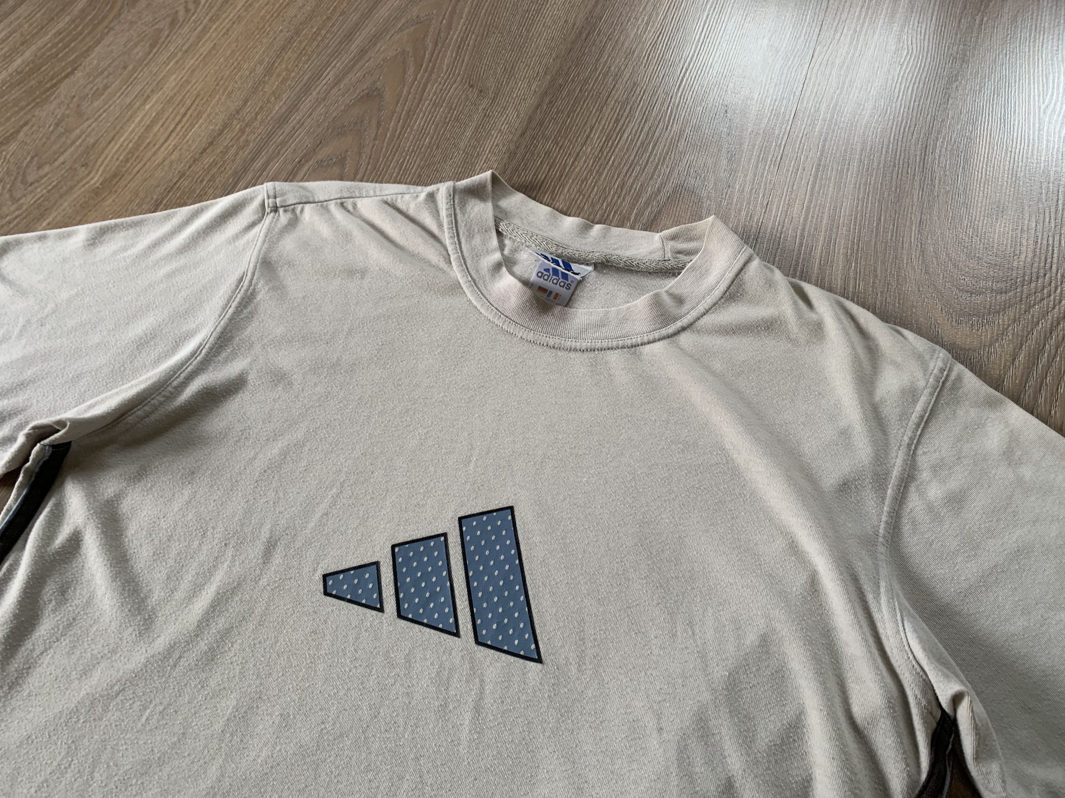 Adidas × Vintage Vintage Adidas Centr Logo Stripe T Shirt Size US M / EU 48-50 / 2 - 4 Thumbnail