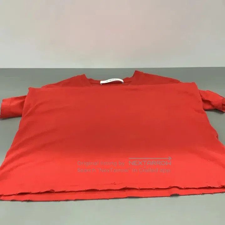 Givenchy Givenchy Red Short-Sleeve Logo T-Shirt. Size US XS / EU 42 / 0 - 6 Thumbnail