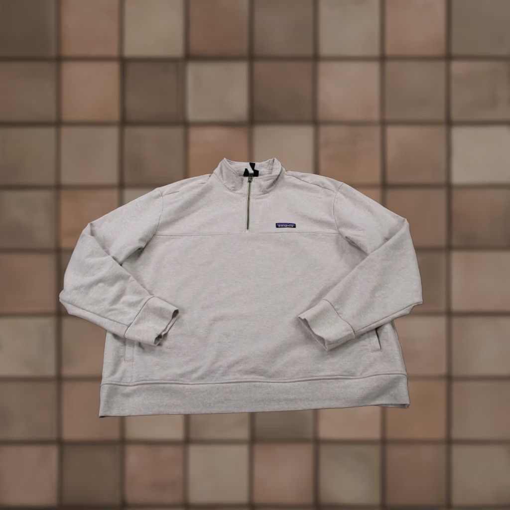 Patagonia Patagonia Jacket Mens XL White 1/4 Zip Lightweight Windproof Thermal Fleece Logo 42150 Size US XL / EU 56 / 4 - 1 Thumbnail
