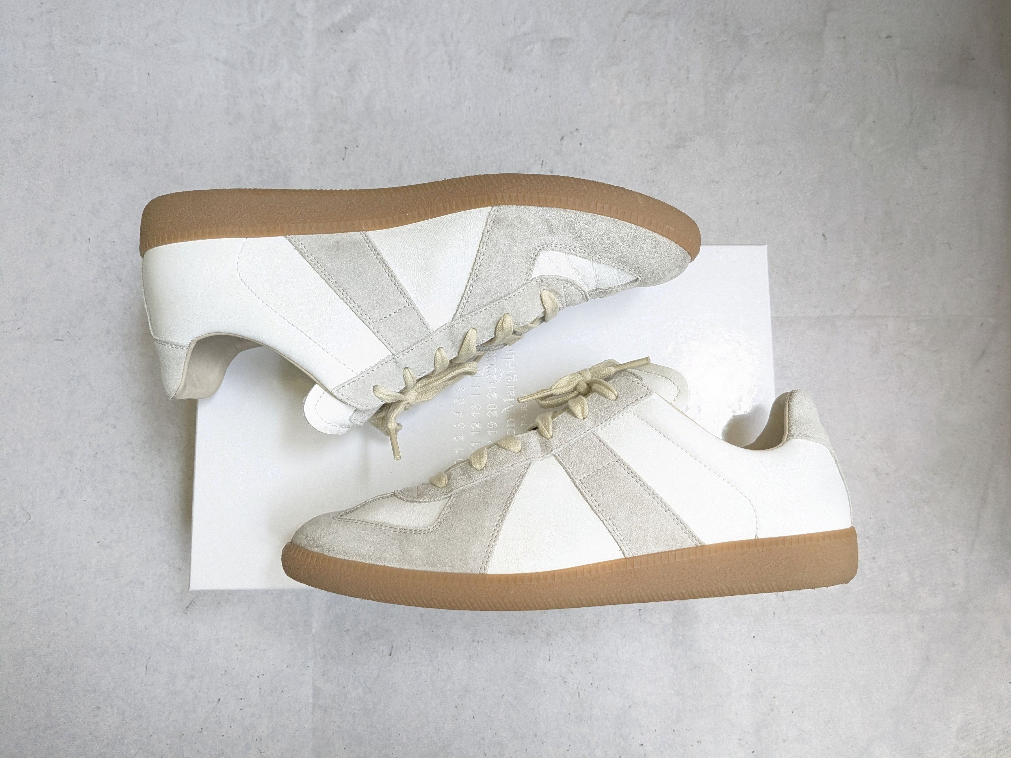 Maison Margiela Maison Margiela Replica GAT White Gray 11 44 Low Tops Size US 11 / EU 44 - 4 Thumbnail
