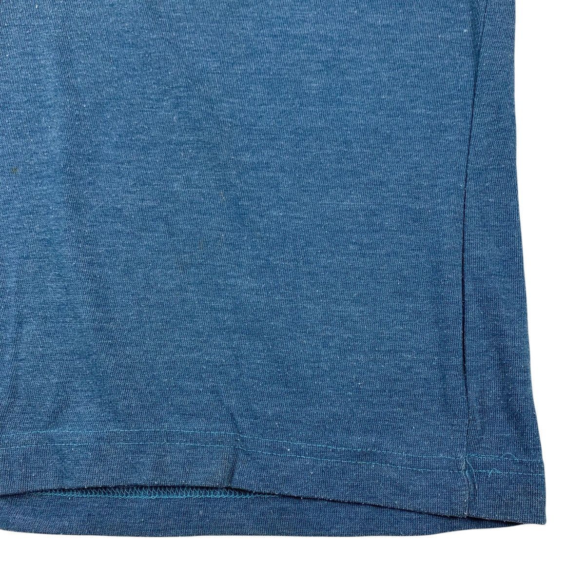 Other Vintage 90s TOWN & COUNTRY big back hit Surfing tee Size US M / EU 48-50 / 2 - 8 Thumbnail