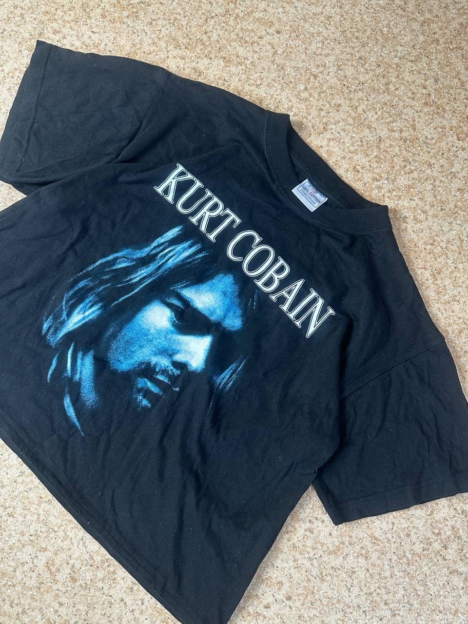 Band Tees × Vintage Vintage Nirvana Kurt Cobain Big Face Сropped Tee VTG Size M / US 6-8 / IT 42-44 - 2 Thumbnail