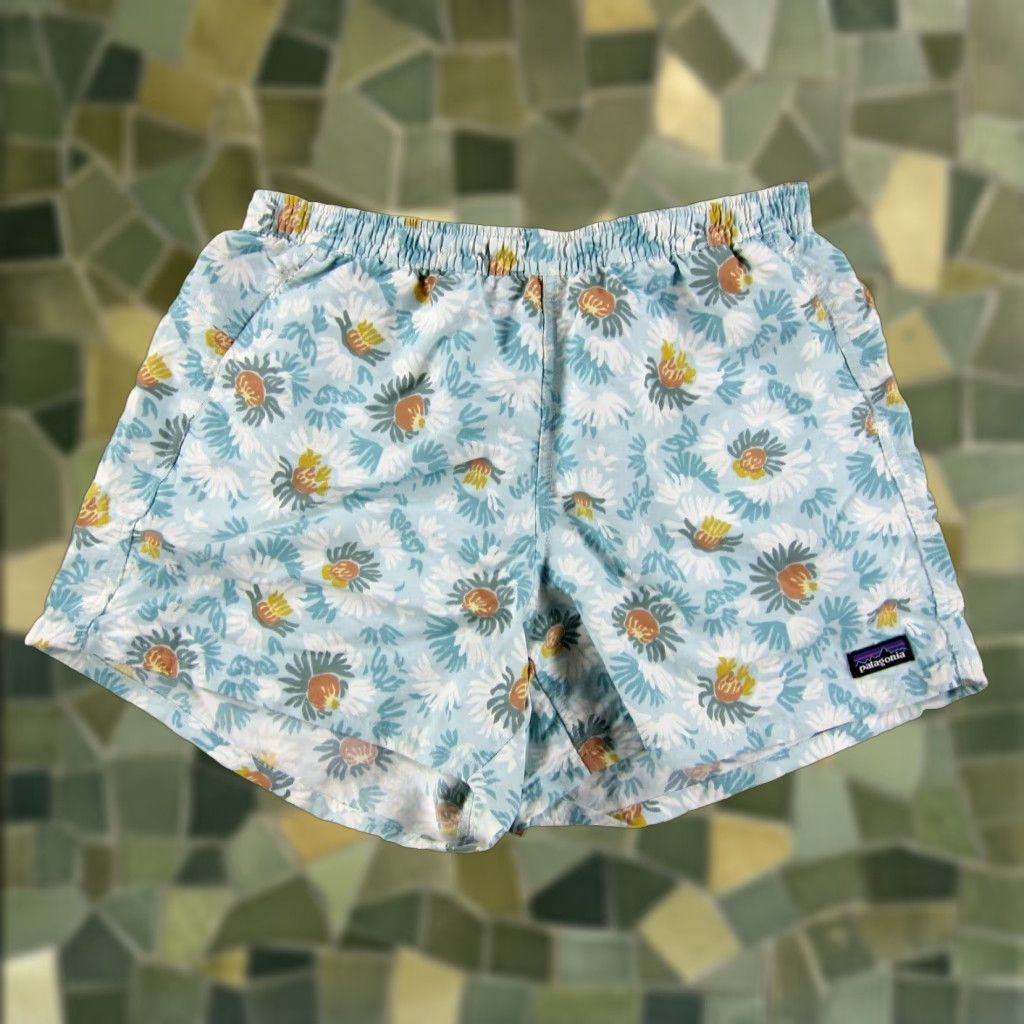 Patagonia Patagonia Nylon Blue White Orange Yellow Floral Run Workout Gym Short Woman M Size 32" / US 10 / IT 46 - 1 Thumbnail