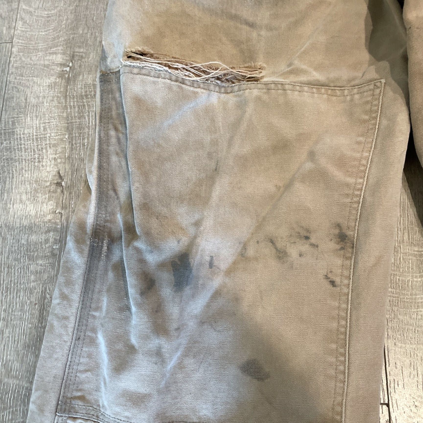 Carhartt VTG Carhartt Overalls Duck Work Unlined Distressed 48x27.5 Tan Men Size 48 Double Knee Carpenter 10" Leg Mens Size US 32 / EU 48 - 6 Thumbnail