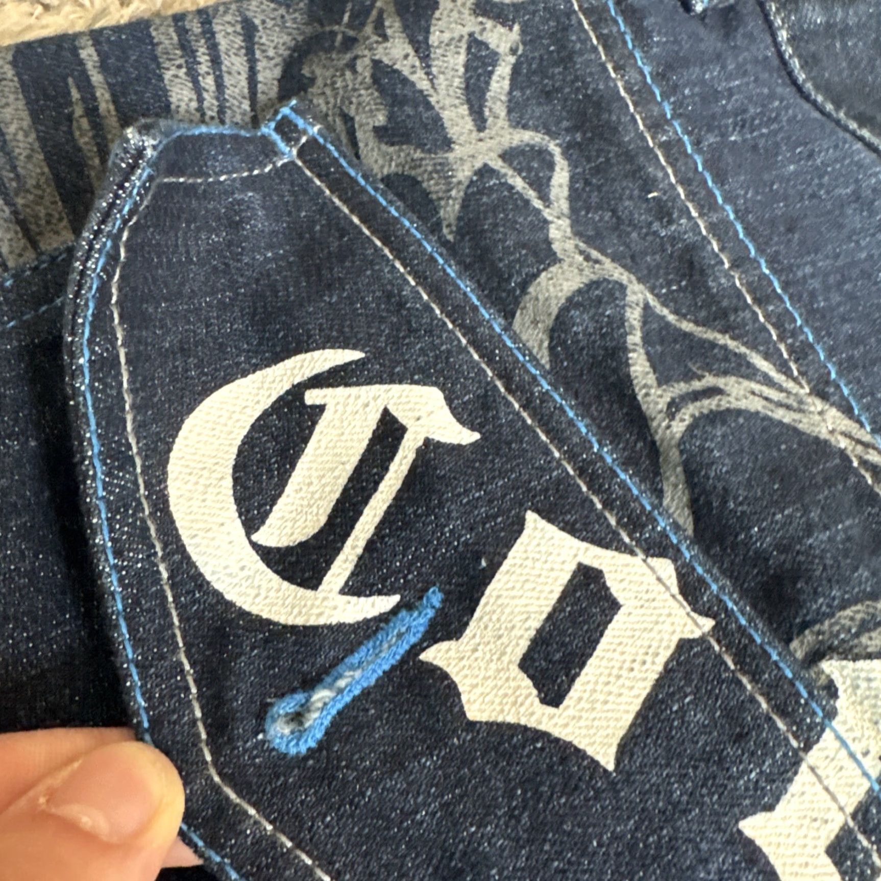 Denime VINTAGE Raw Blue Embroidered Baggy Denim Blue Jorts Jean Shorts Men’s 32 90s Cargo Denim Blue Embroidered Mens Size US 32 / EU 48 - 7 Thumbnail