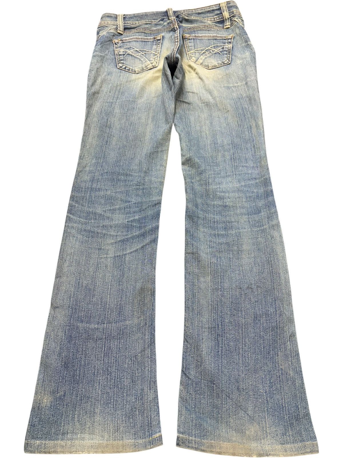 Wrangler Vintage Japanese Brand Mud Wash Distress Flare Jeans Size 27" / US 4 / IT 40 - 2 Thumbnail