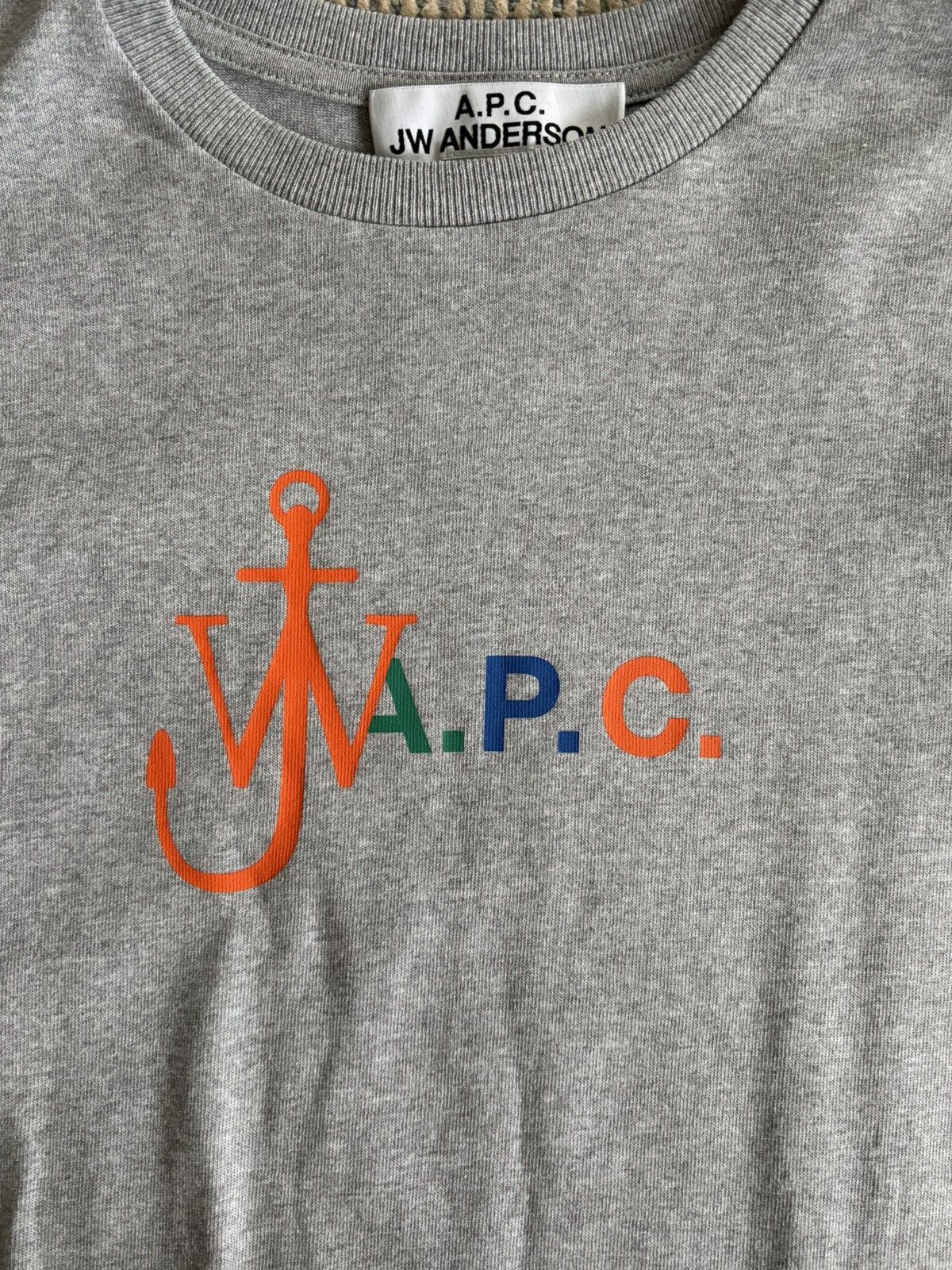 A.P.C. × JW Anderson Grey Logo T-Shirt Size US XS / EU 42 / 0 - 2 Thumbnail