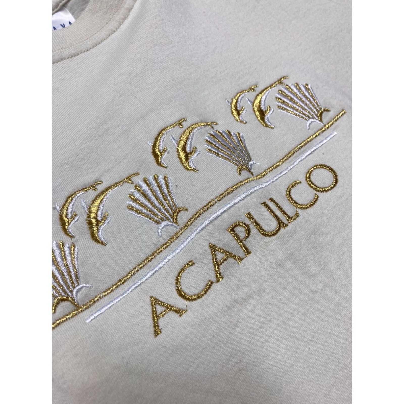 Vintage VINTAGE 90s Acapulco graphic t shirt gold embroidered Mexico tourist dolphins XL Mens Size US XL / EU 56 / 4 - 3 Thumbnail