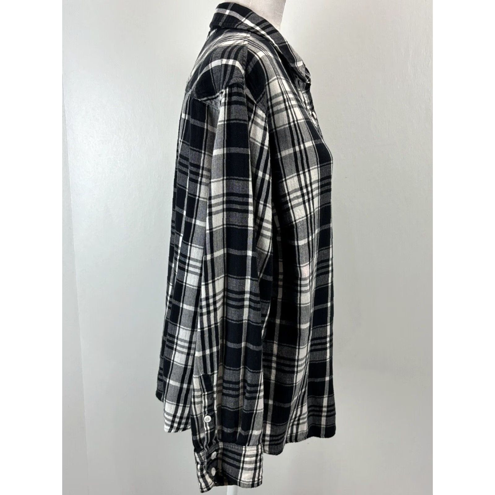 Vintage Plus 2X Plaid Black White Casual Women’s Ava & Viv Button Up Shirt Sz 2X Size XXL / US 16-18 / IT 52-54 - 4 Thumbnail