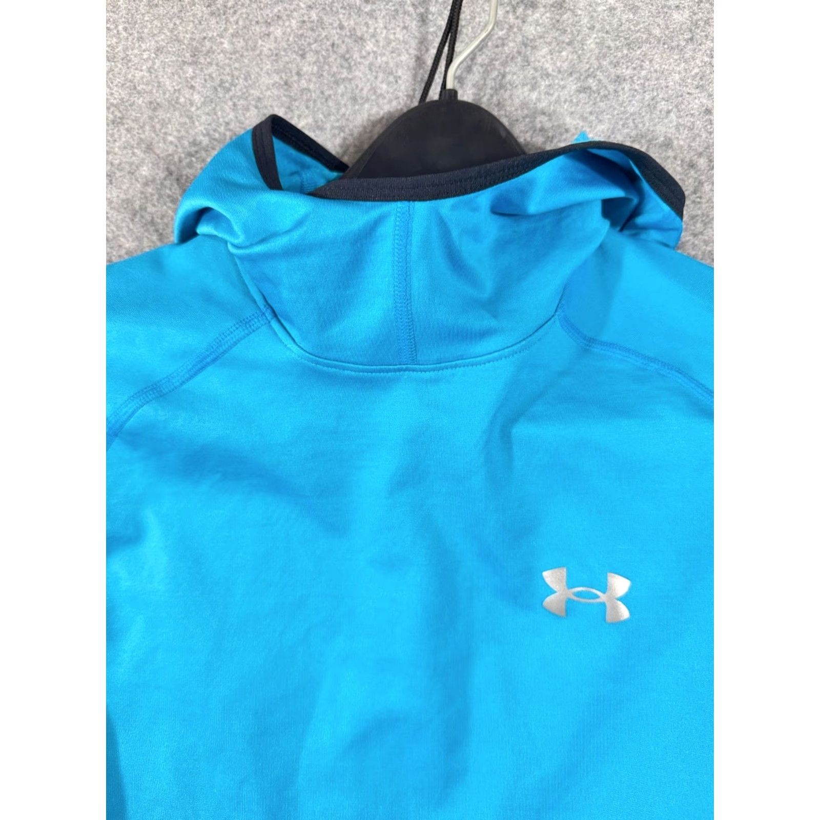 Under Armour Under Armour Hooded Shirt Womens M Blue Stretch ColdGear Fitted Long Sleeve NWOT Size M / US 6-8 / IT 42-44 - 6 Thumbnail