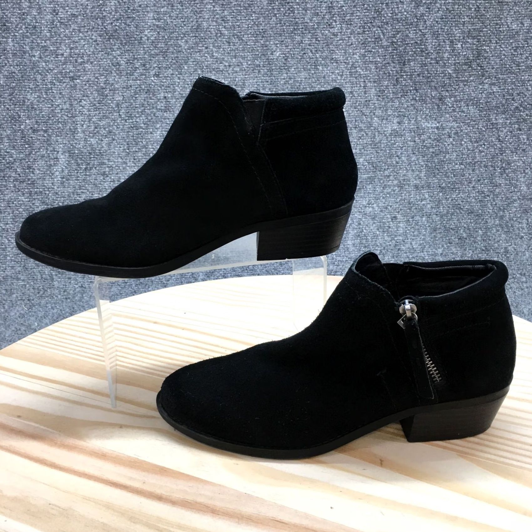 Vintage White Mountain Boots Womens 8.5 M Delaney Ankle Booties Black Leather Zip Almond Bootie Size US 9 / IT 39 - 2 Thumbnail