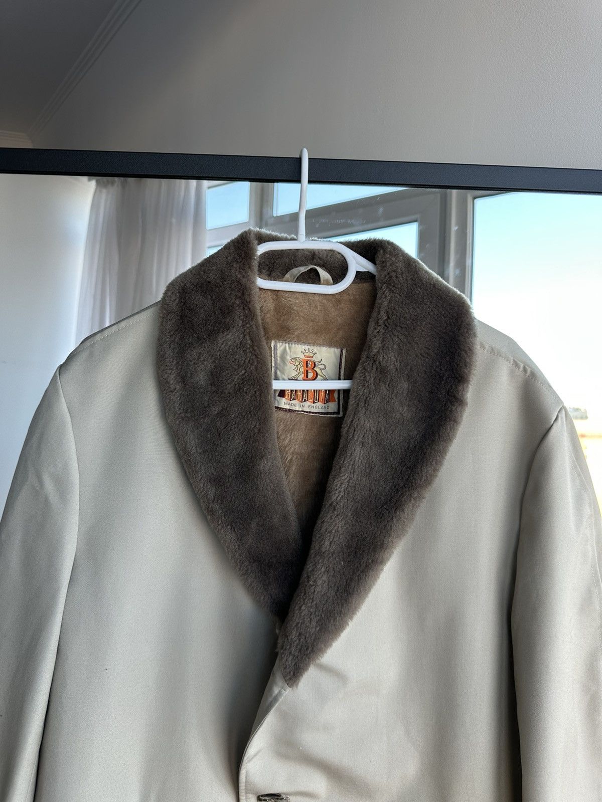 Baracuta Vintage Baracuta Made in England Faux Mouton Lined Overcoat Size US L / EU 52-54 / 3 - 3 Thumbnail