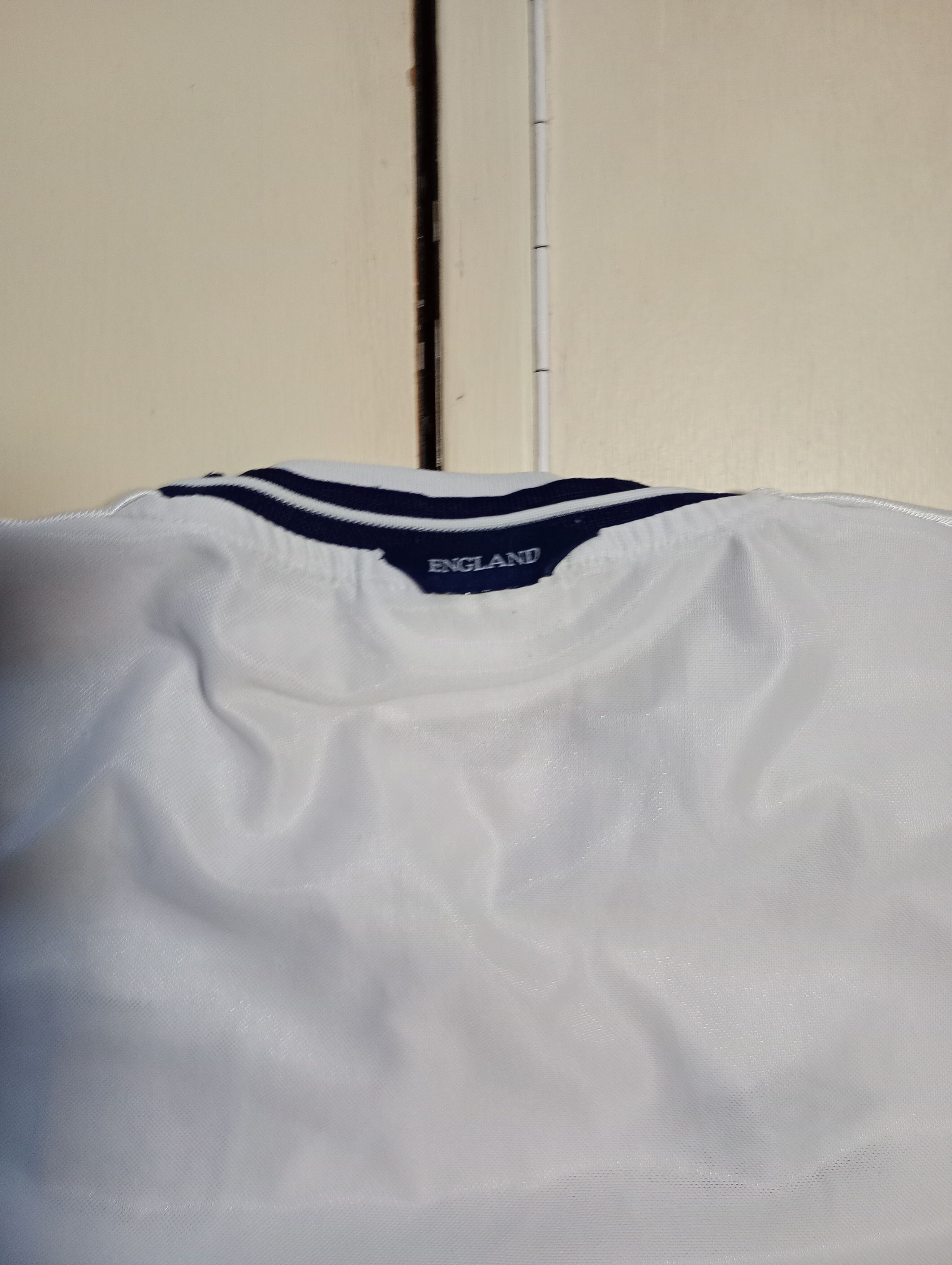 Umbro Umbro England Home Jersey 1999-2001 size LB (152-158 cm) Size US XS / EU 42 / 0 - 13 Thumbnail