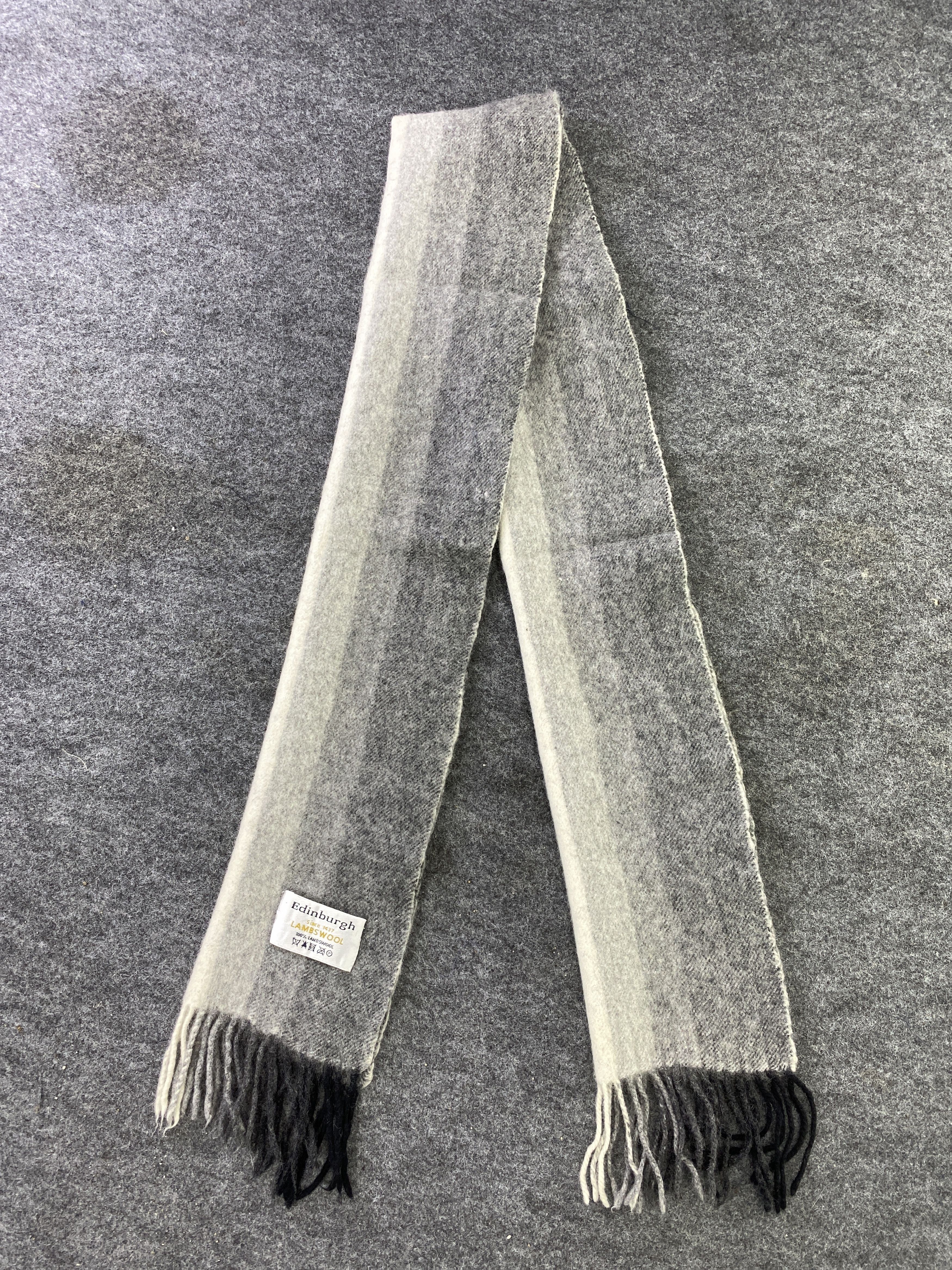 Designer Edinburgh Wool Scarf / Muffler / Neckwear -T542 Size ONE SIZE - 4 Thumbnail
