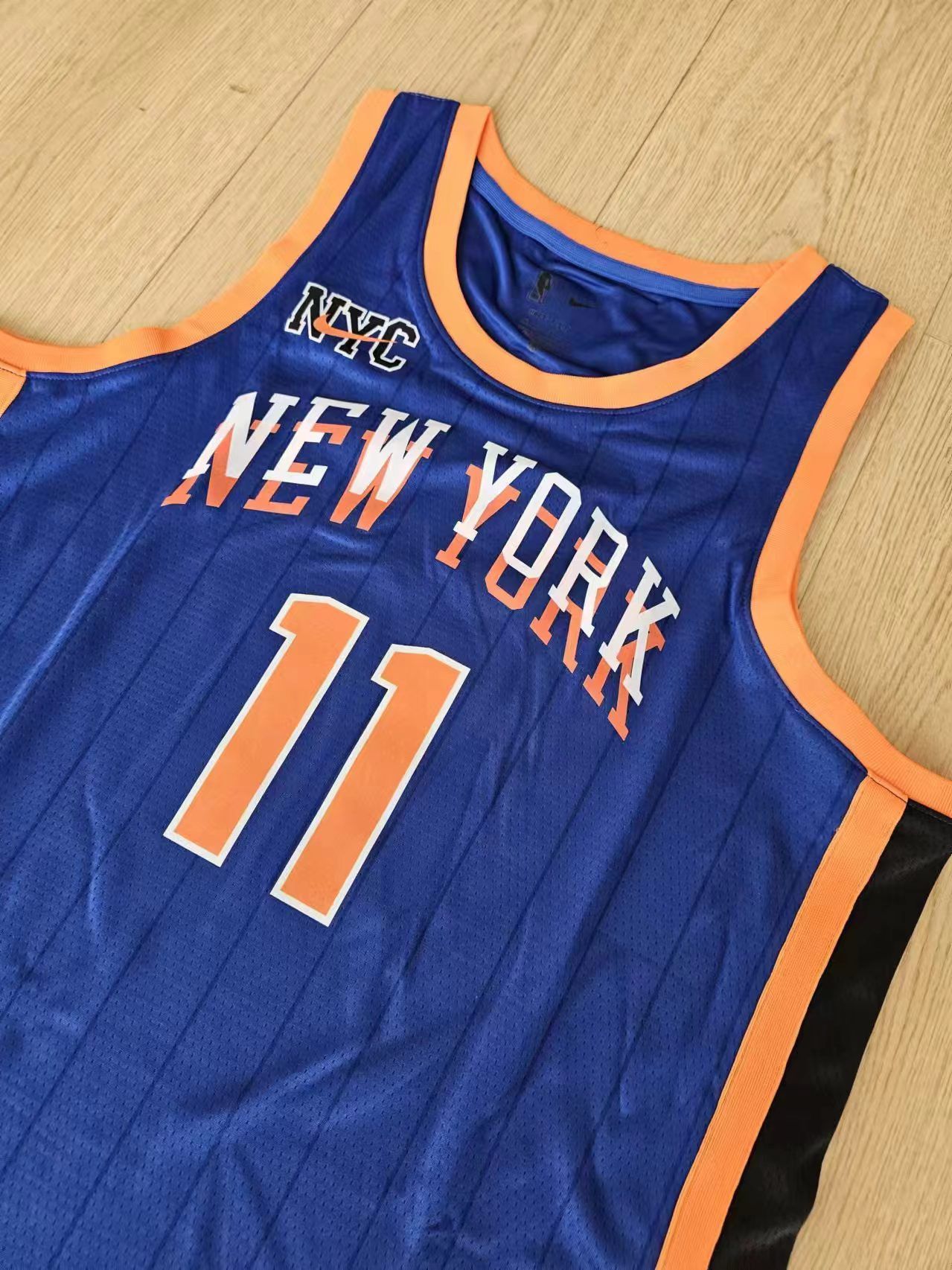 NBA New York Knicks #11 Jalen Brunson Jersey Size US L / EU 52-54 / 3 - 4 Thumbnail