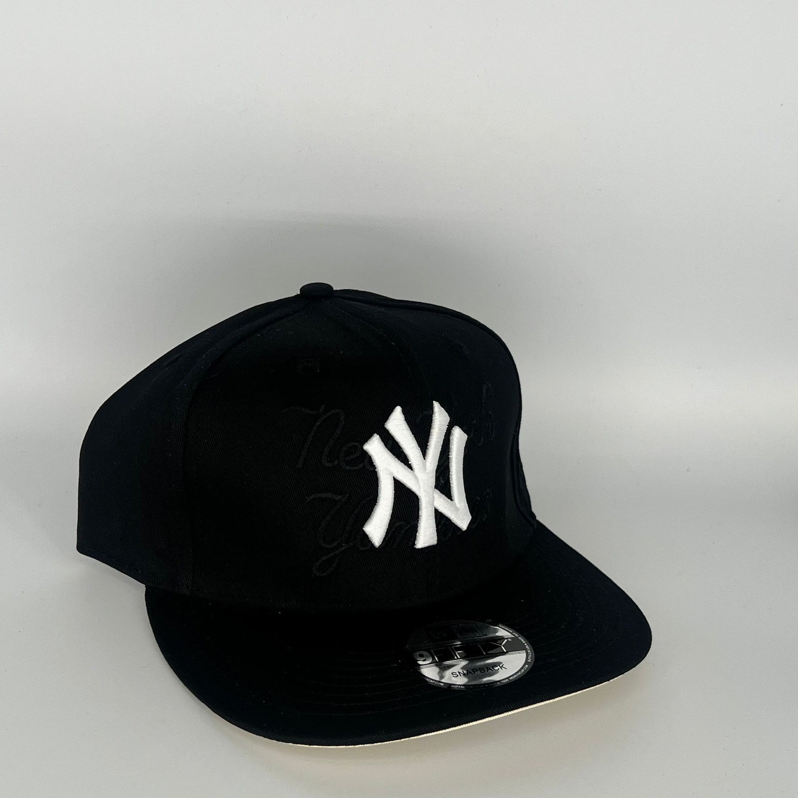 New Era × Streetwear OMA x New Era x New York Yankees oldmanalan