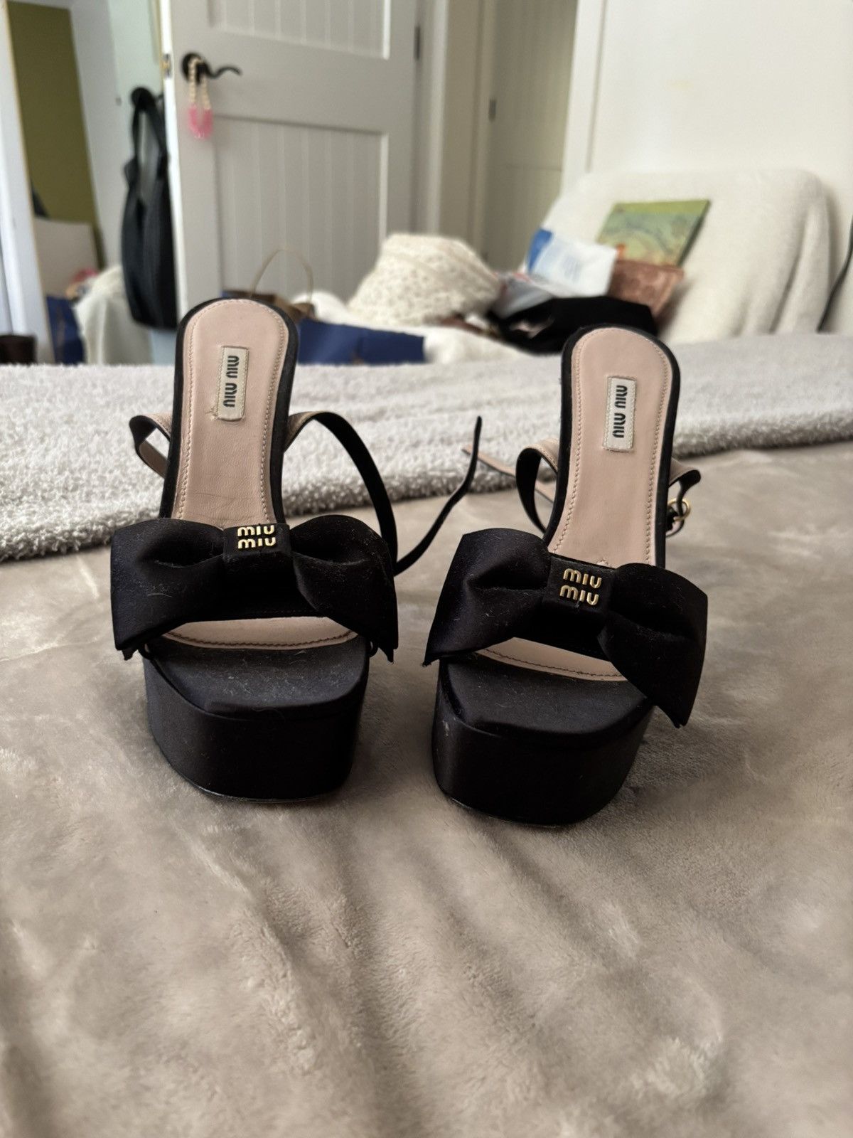 Miu Miu Miu Miu Black Heels With Bow Size US 8.5 / IT 38.5 - 1 Thumbnail