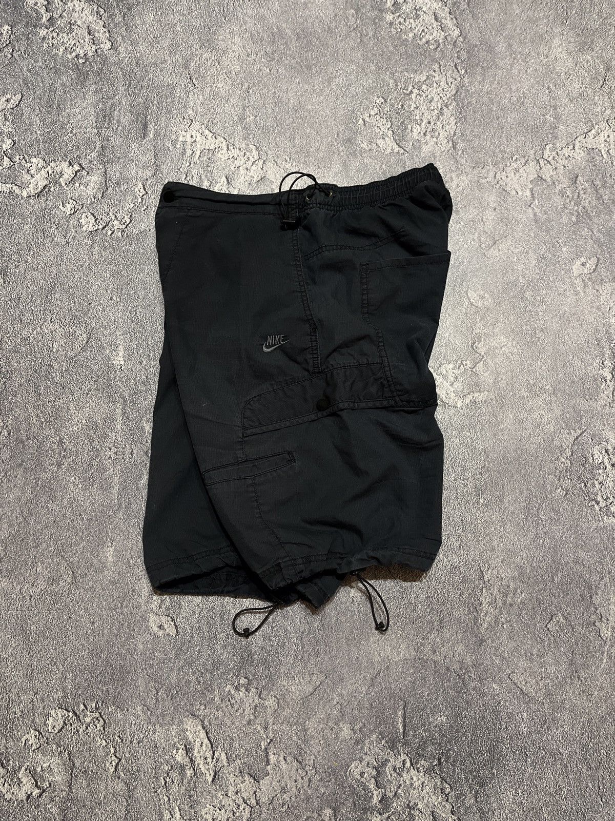 Nike × Vintage Nike Vintage Sportswear Cargo Shorts Y2K Size US 34 / EU 50 - 1 Thumbnail