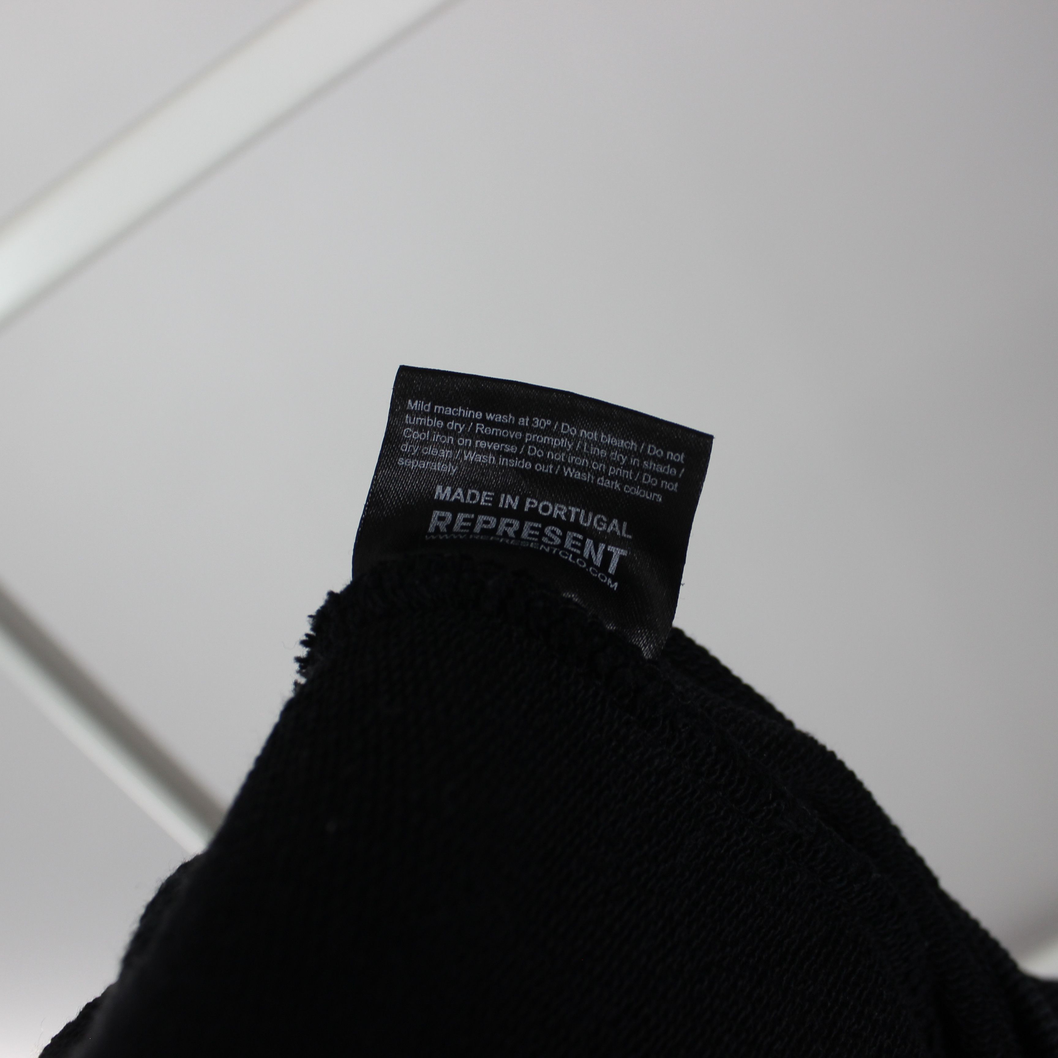 Represent Clo. Represent Clo hoodie men centr logo XL black Size US XL / EU 56 / 4 - 11 Thumbnail
