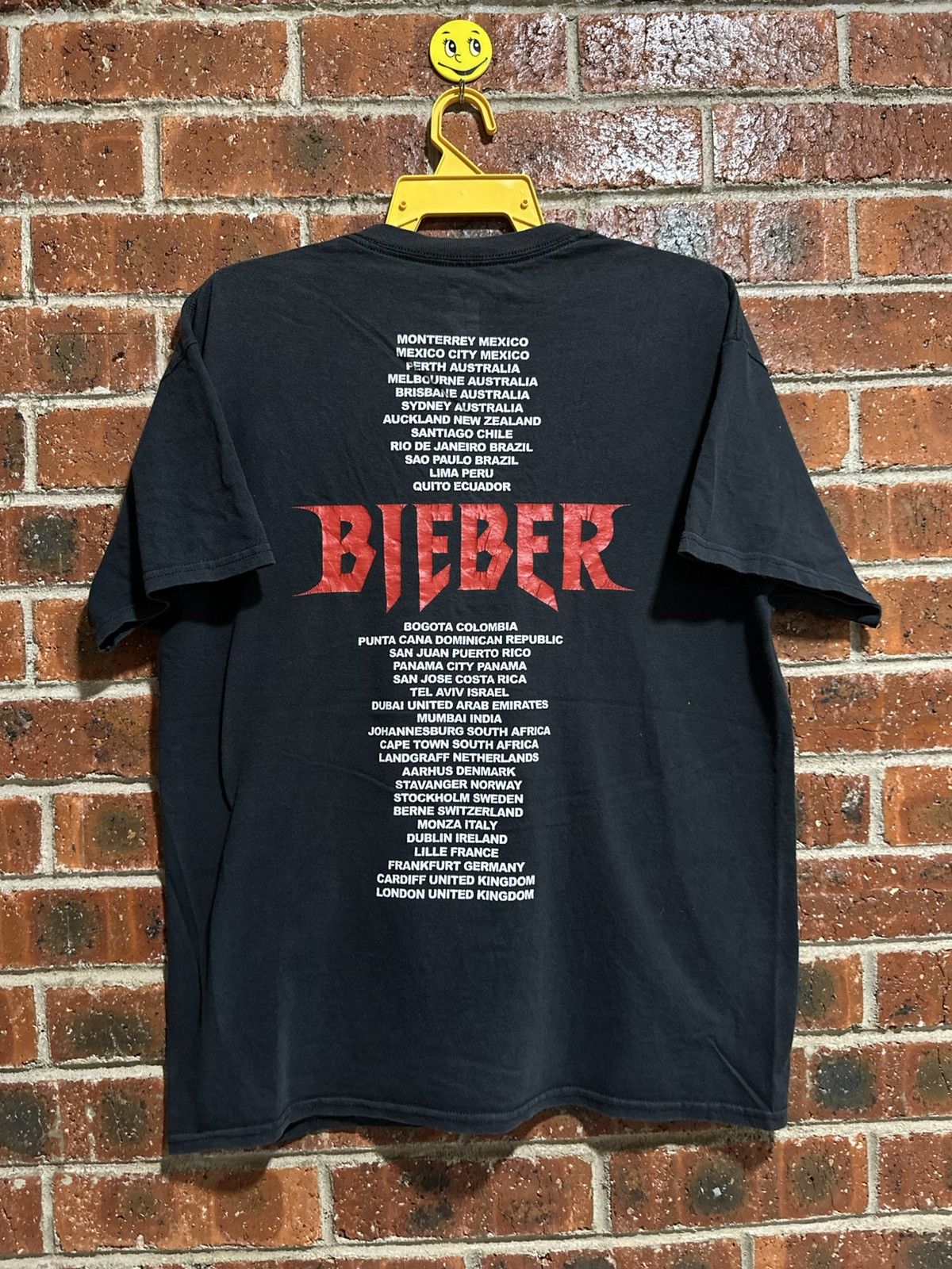 Band Tees Justin Bieber Team Stadium Tour 2017 Faded Tee Size US L / EU 52-54 / 3 - 1 Thumbnail
