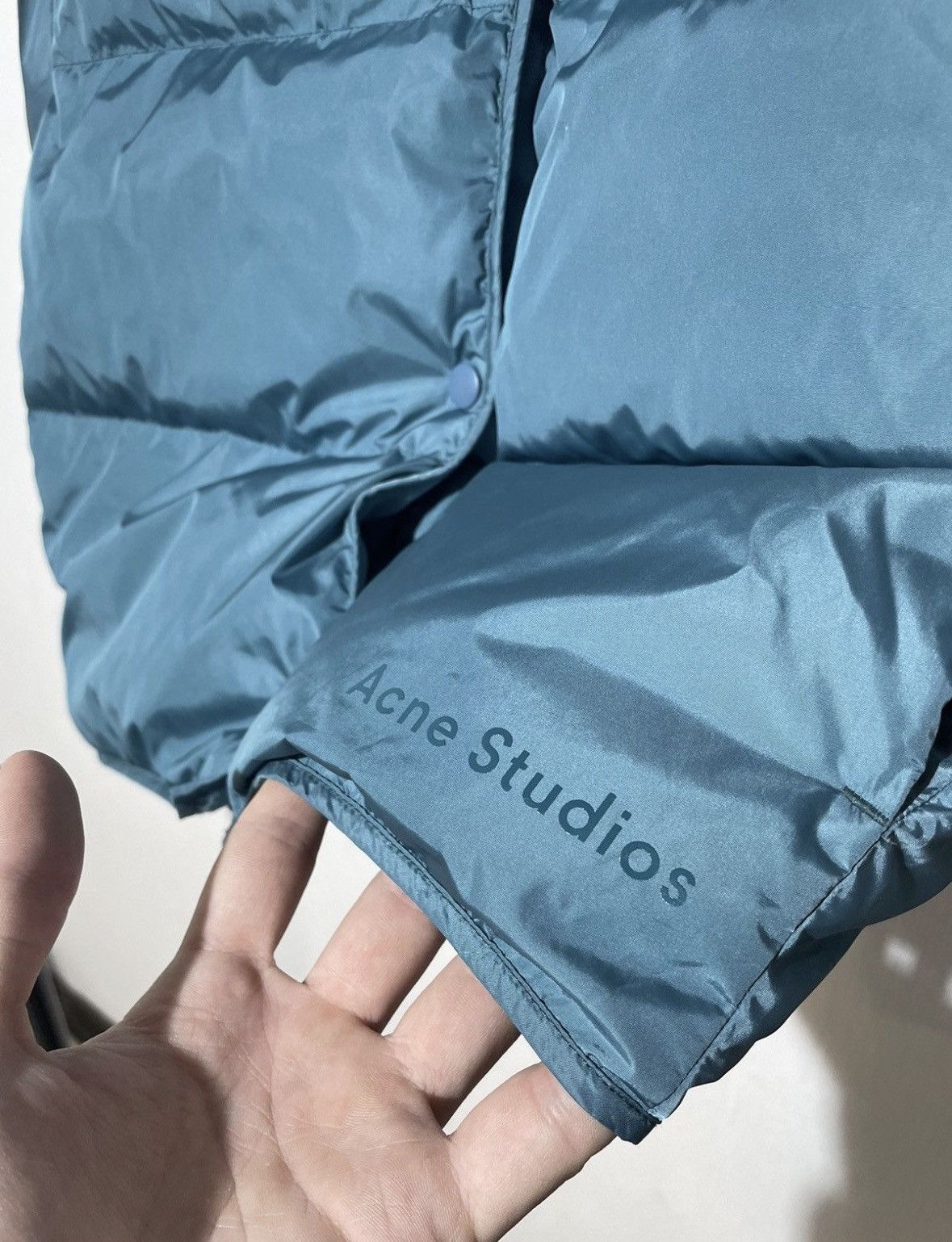 Acne Studios Acne Studios Oliviera Tech Nylon Down Coat In Blue Size S / US 4 / IT 40 - 16 Thumbnail
